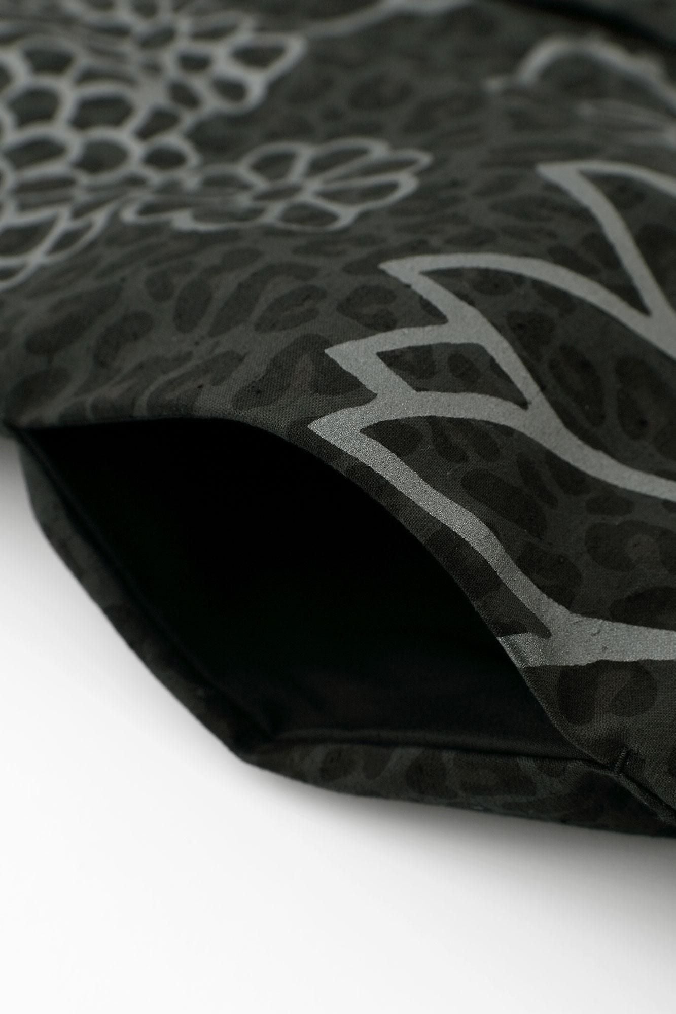 豹纹 (Hyōmadara) 皇袖 (Kyūcū-sode) 短袍 (Tani) 单人 (Hitoe)/Kinrandonsu