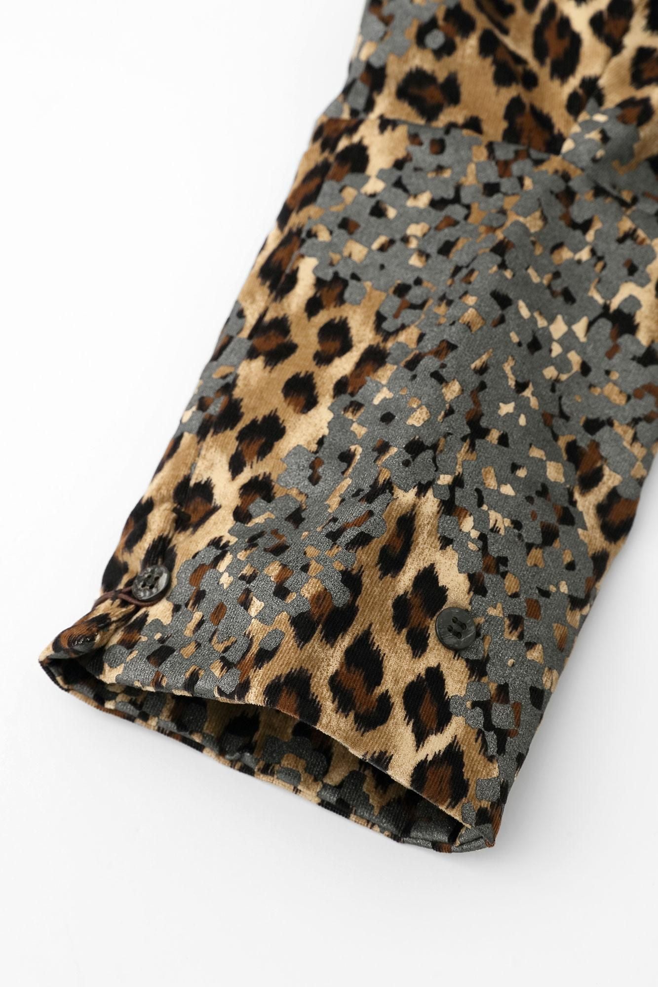 Corduroy Band Collar(Tachieri) Tsutsusode robe (tsutsu-sode robe)signDeshinii)/Tied-up Leopard Spots