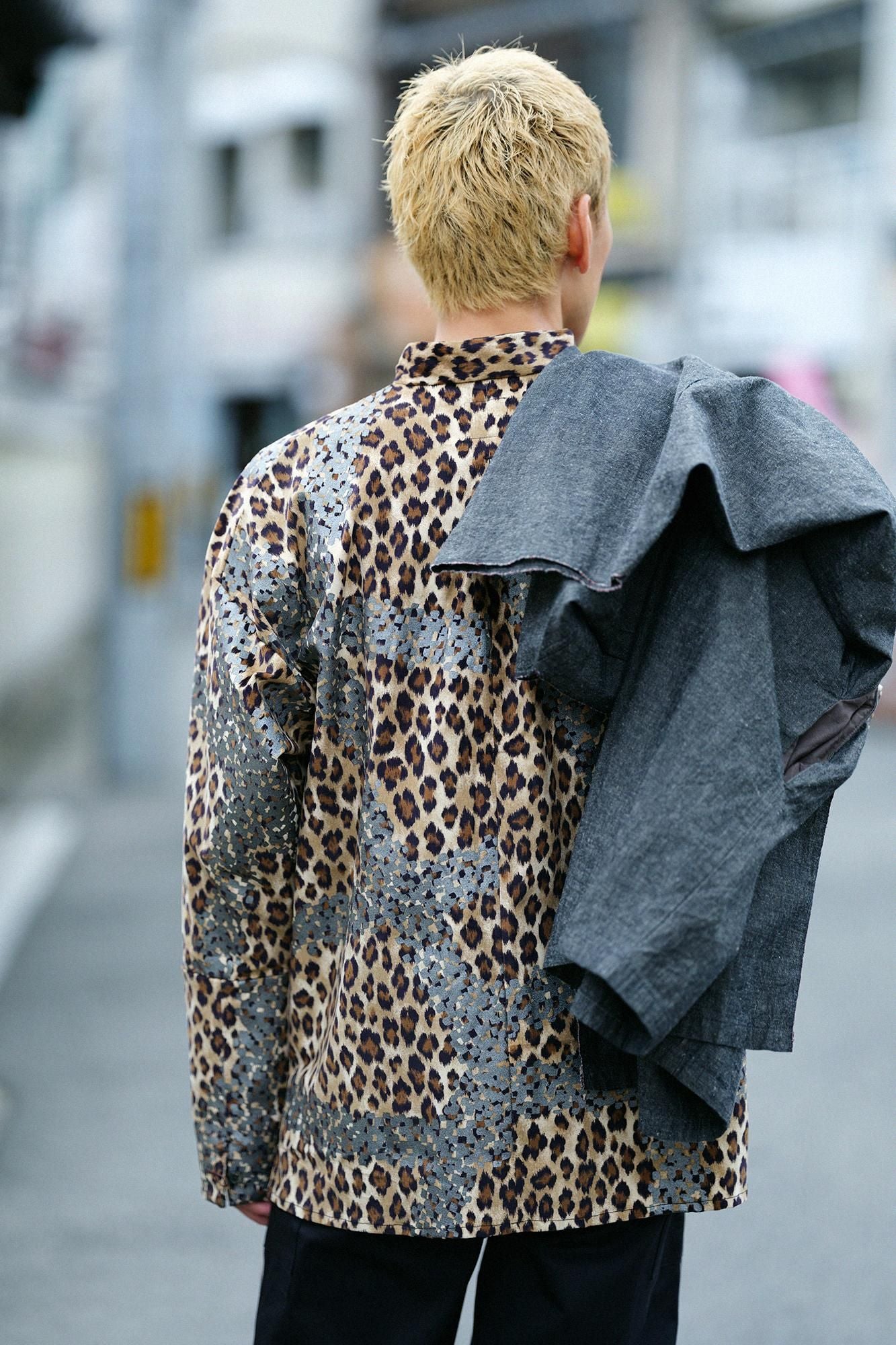 Corduroy Band Collar(Tachieri) Tsutsusode robe (tsutsu-sode robe)signDeshinii)/Tied-up Leopard Spots
