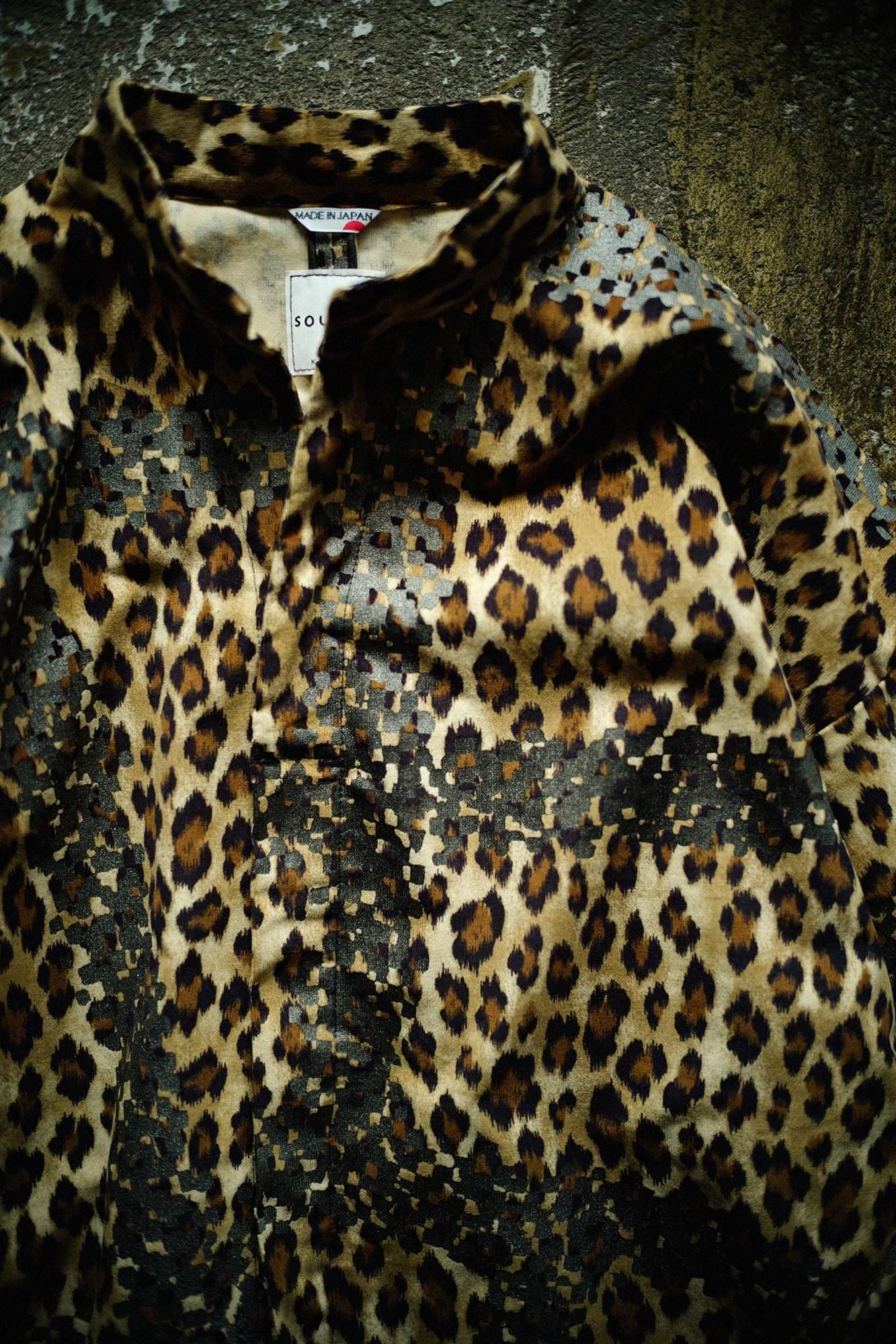 Corduroy Band Collar(Tachieri) Tsutsusode robe (tsutsu-sode robe)signDeshinii)/Tied-up Leopard Spots