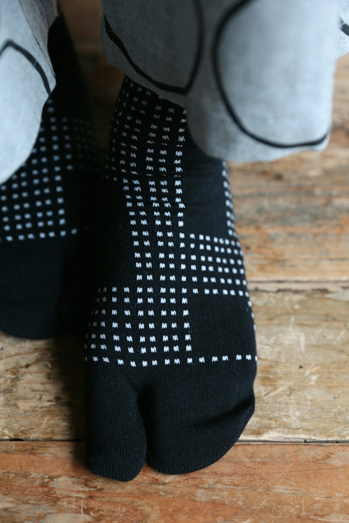 分趾袜（普通长度）／影黑色【男・女性用】