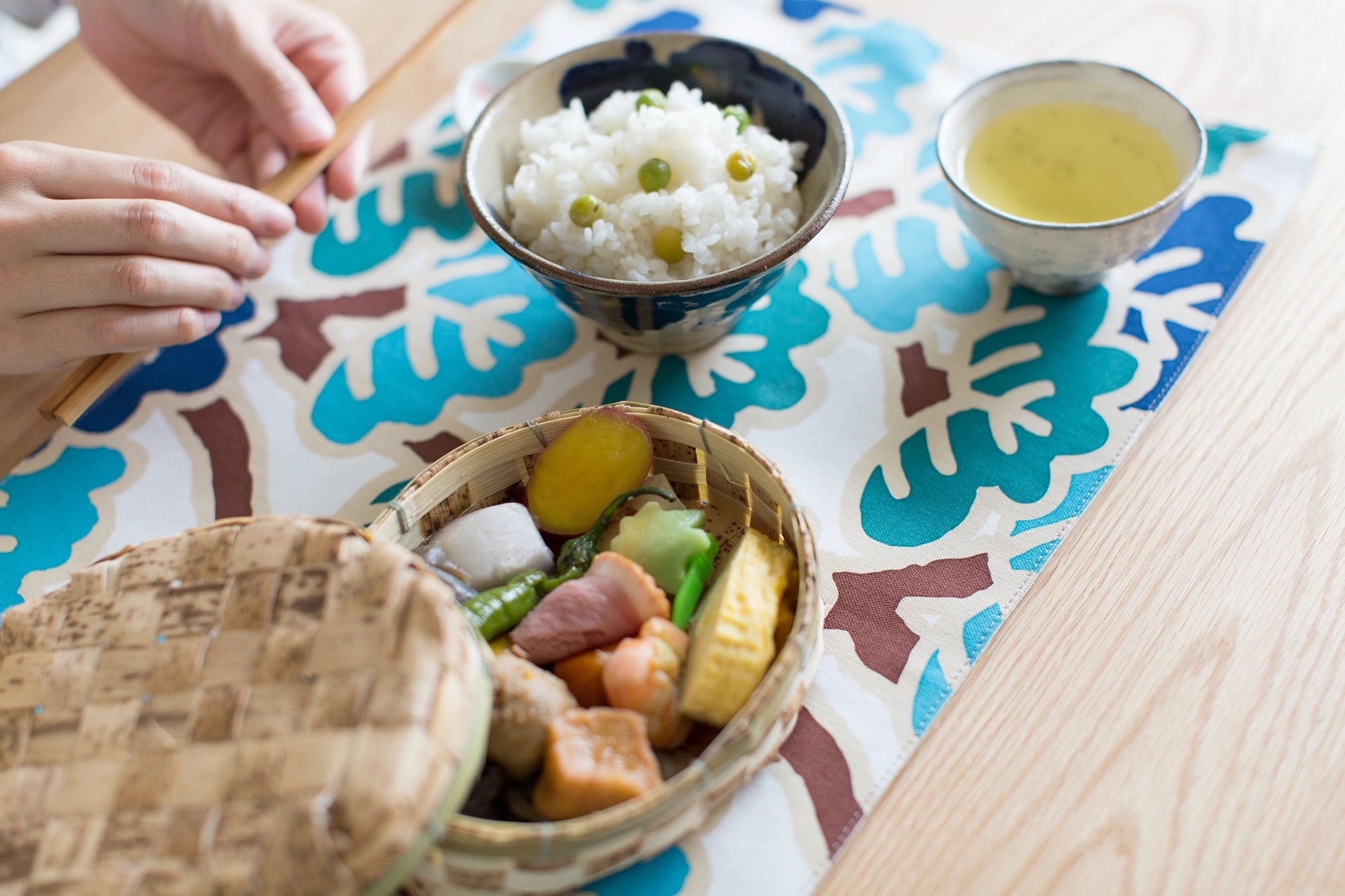 餐墊／松之態