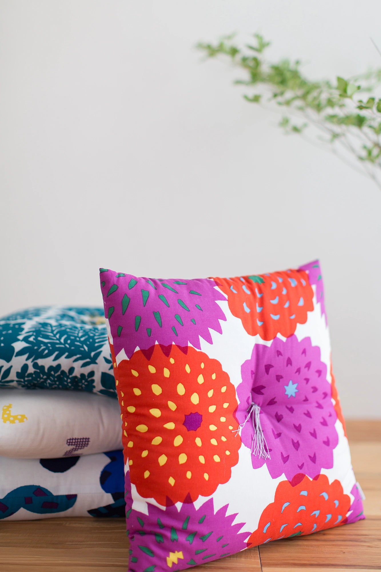 [Expédié sous 3 semaines] Coussin SOU/SOU Kyoto (21ème toile) / Pivoine Tenjiku Kyohiirobana (Kyohiirobana)