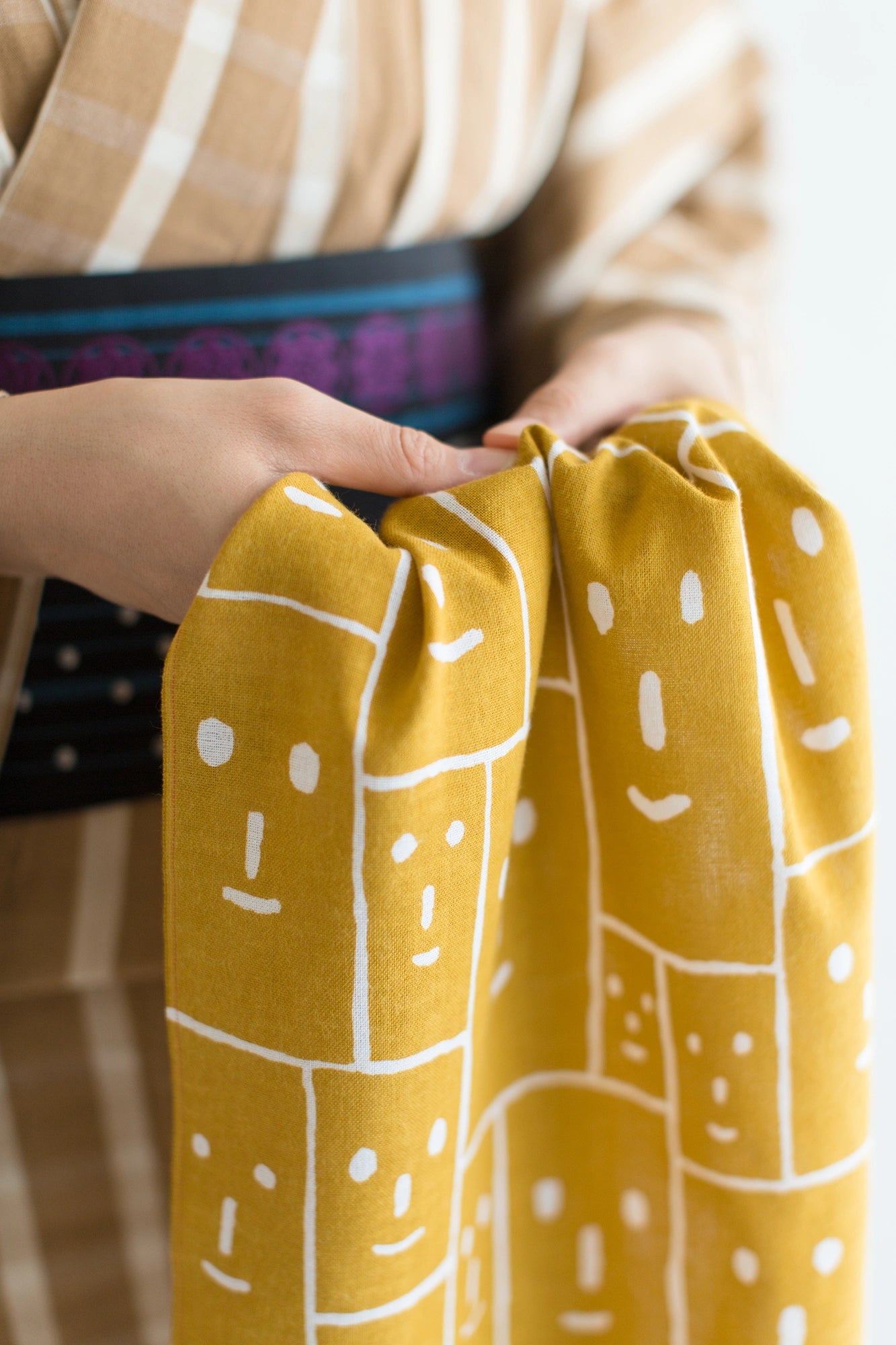 Ita-Mokuge textile Handschuh (Himejō) / Oboro Yoko 