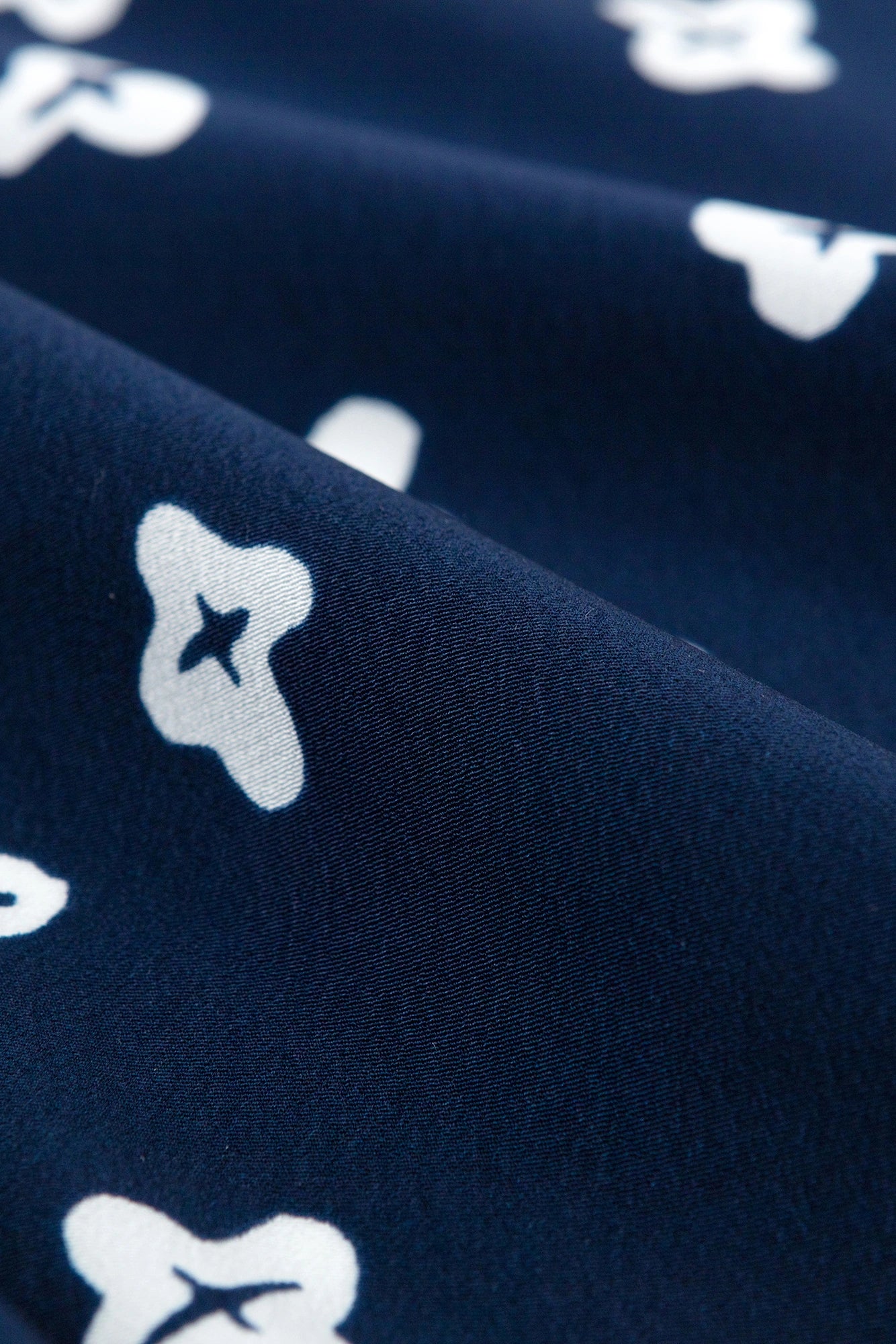 SOU・SOU×Kyoto Marubeni Kimono Undergarment (Fabric) ／Tiny Flowers Ink Blue