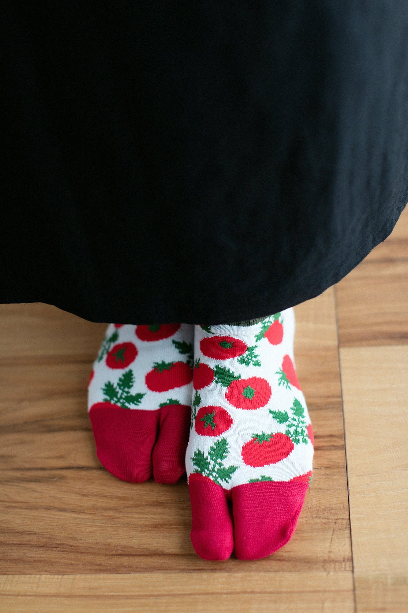 Tabi Socks（Low-cut）／Tomato Red【Men・Women】