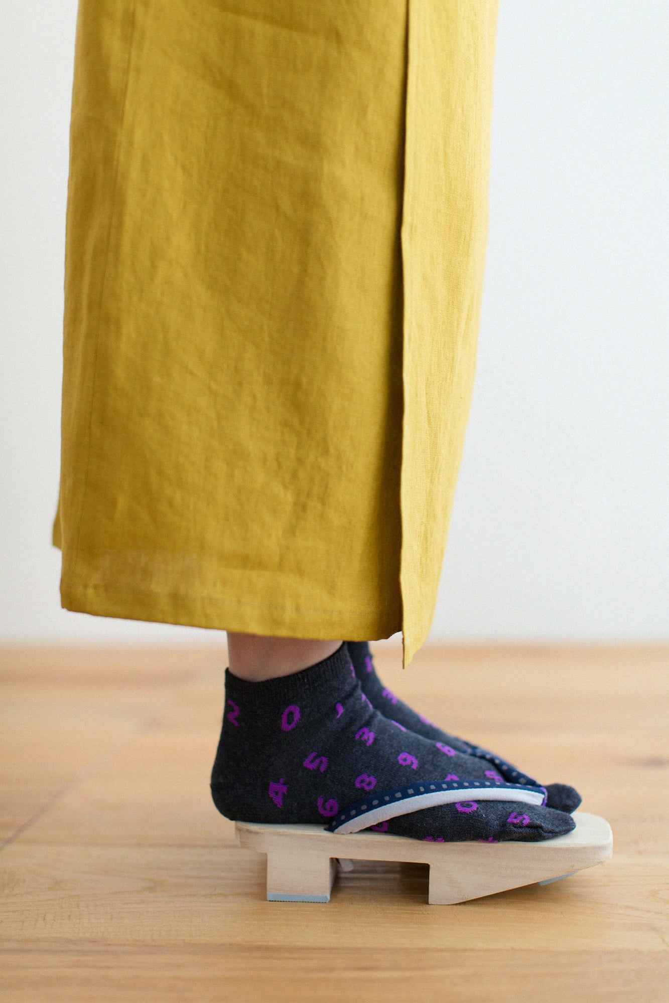Tabi Socks（Low-cut）／SO-SU-U Dark Grey【Men・Women】