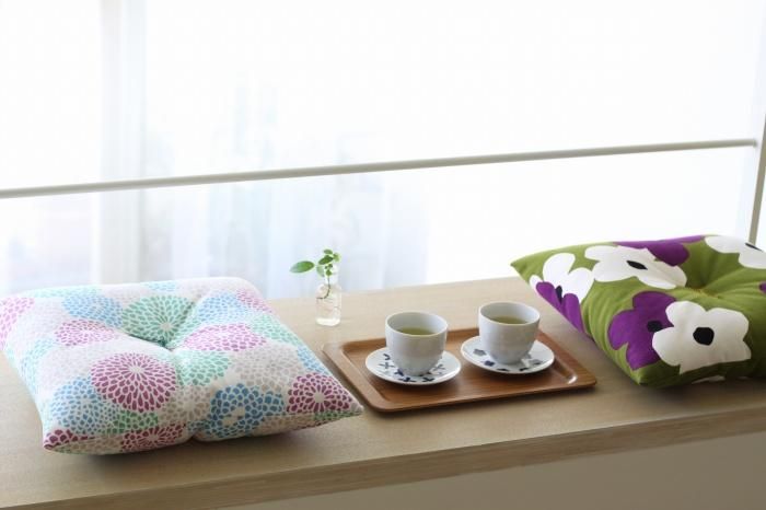 SOU・SOUKyoto Cushion（No.8 Canvas）／Layered-flowers Moegi [※DeliveryApproximately 3 weeks]