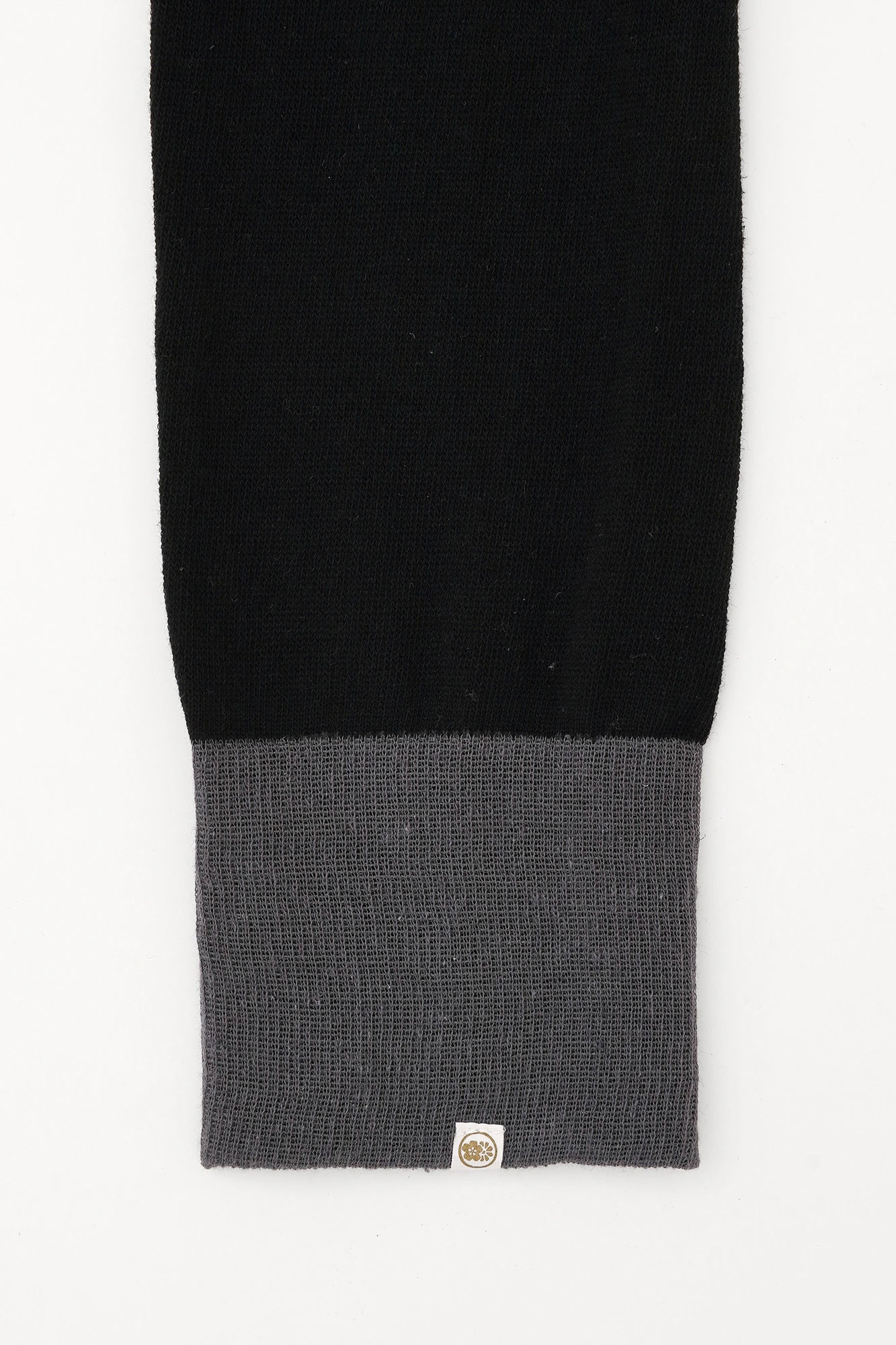 【Scheduled to ship around Mar 3】Bi-color Leggings  ／Black×Dark Grey