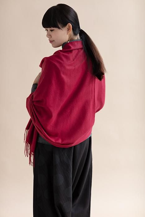 Baby Cash (R) Gauze Stole / Deep Red