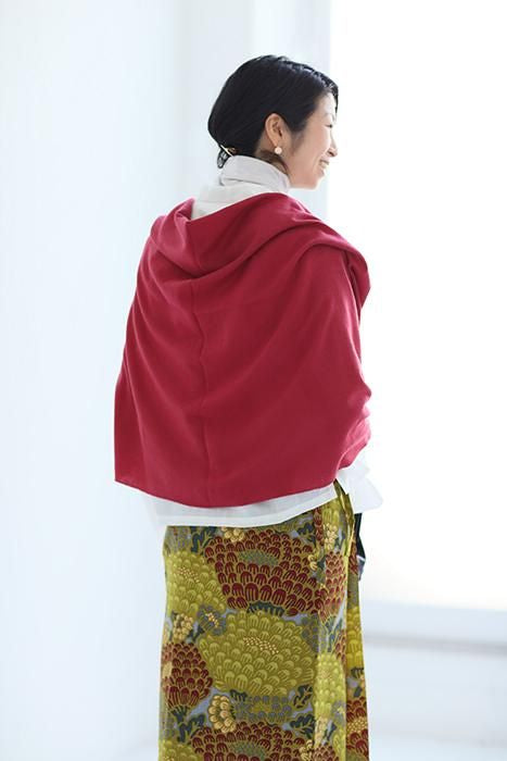 Baby Cash (R) Gauze Stole / Deep Red