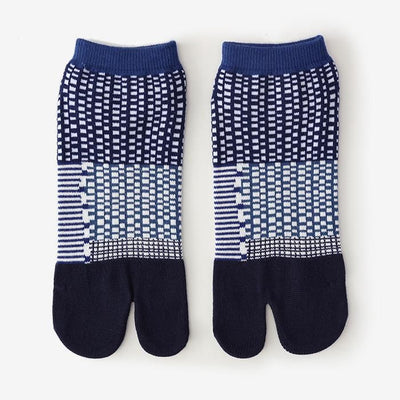 在Tabi Socks（长度） / AOWA（男女）下