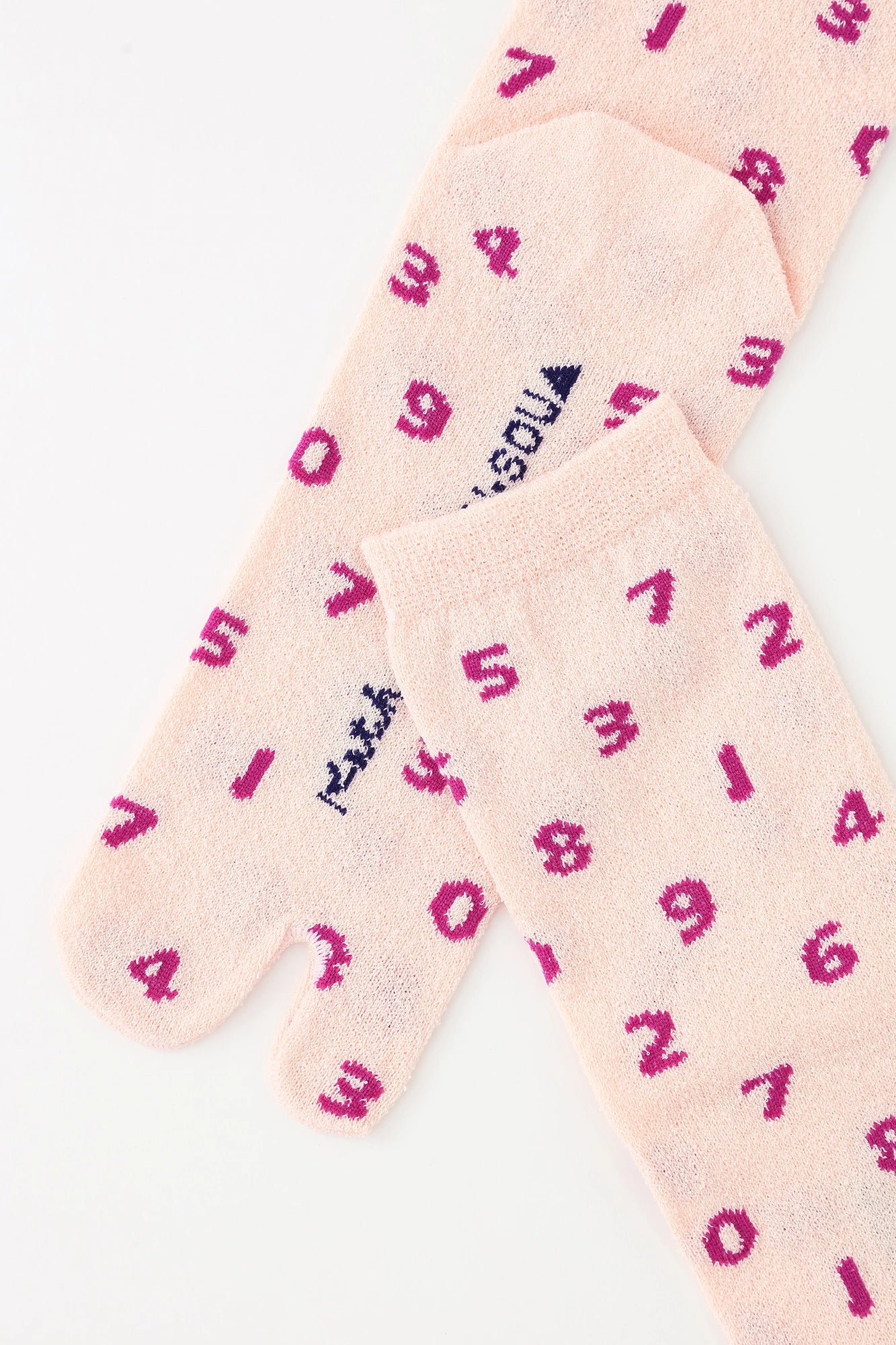 【net limited】Boucle Eco-friendly Tabi Socks (Mid-calf) / SO-SU-U Sakura Pink▲