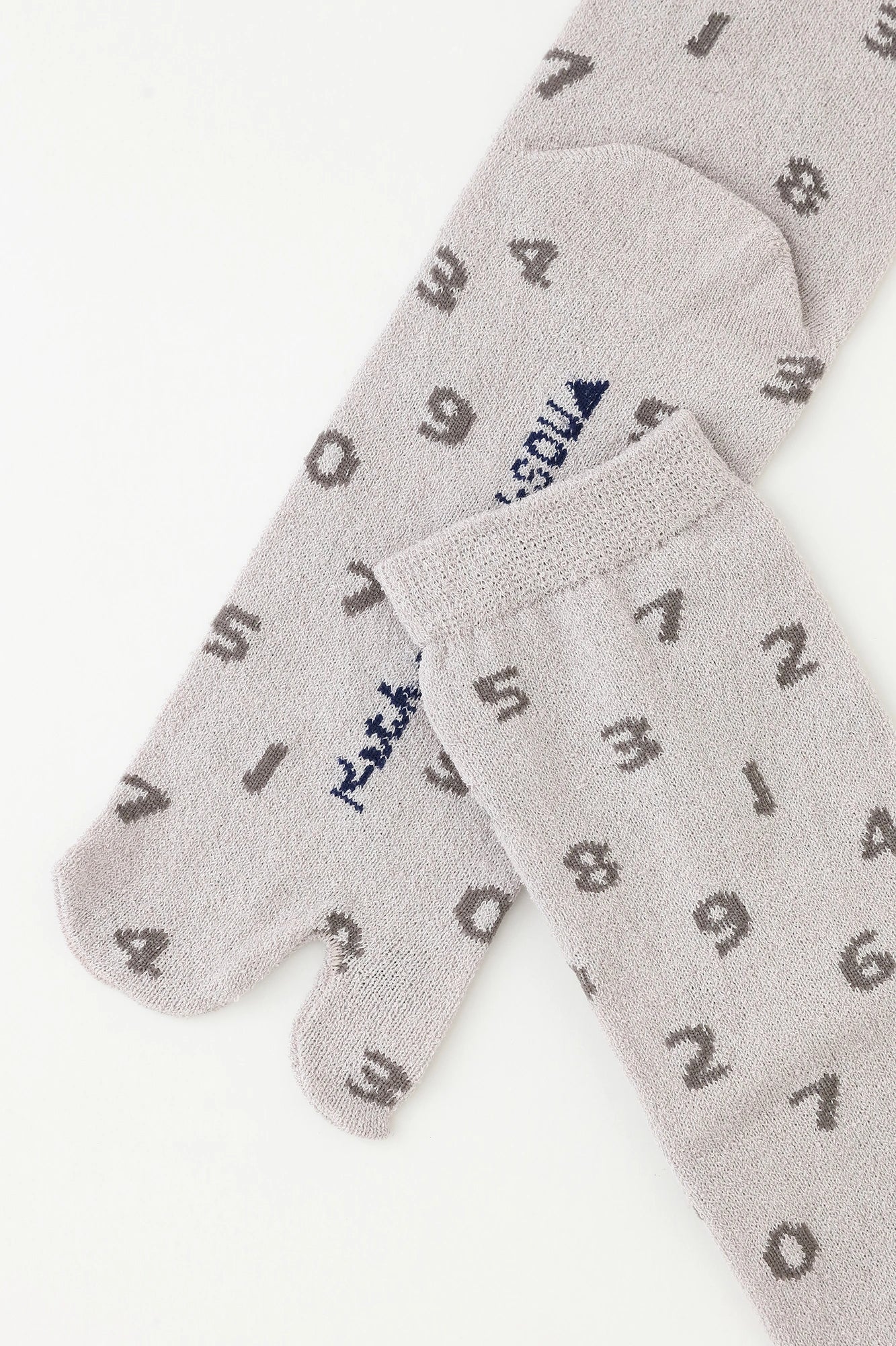【net limited】Boucle Eco-friendly Tabi Socks (Mid-calf) / SO-SU-U Haze Color▲
