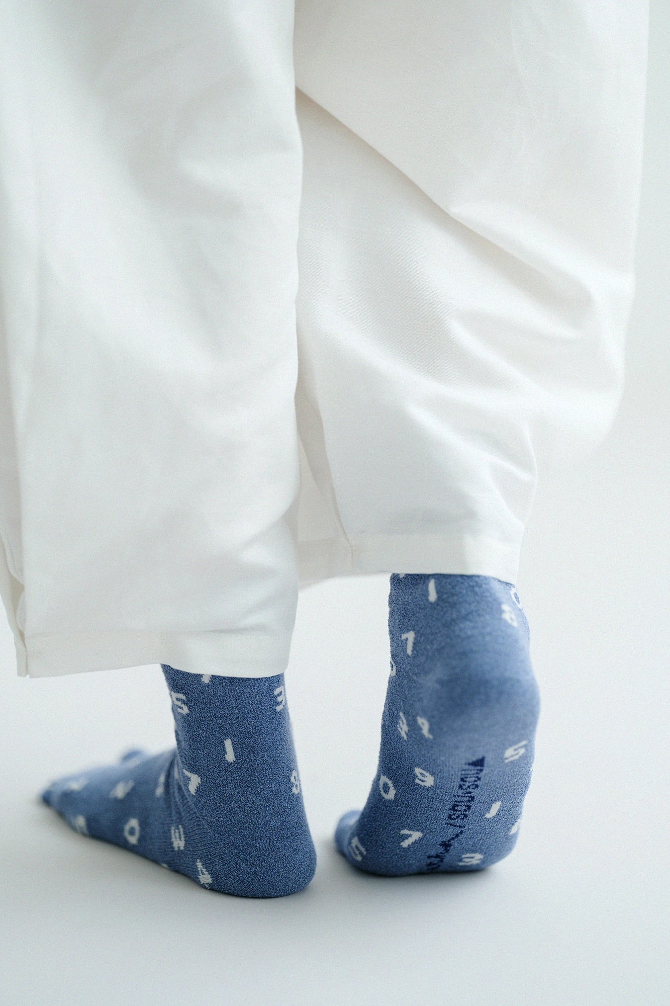 【net limited】Boucle Eco-friendly Tabi Socks (Mid-calf) / SO-SU-U Grey Blue▲