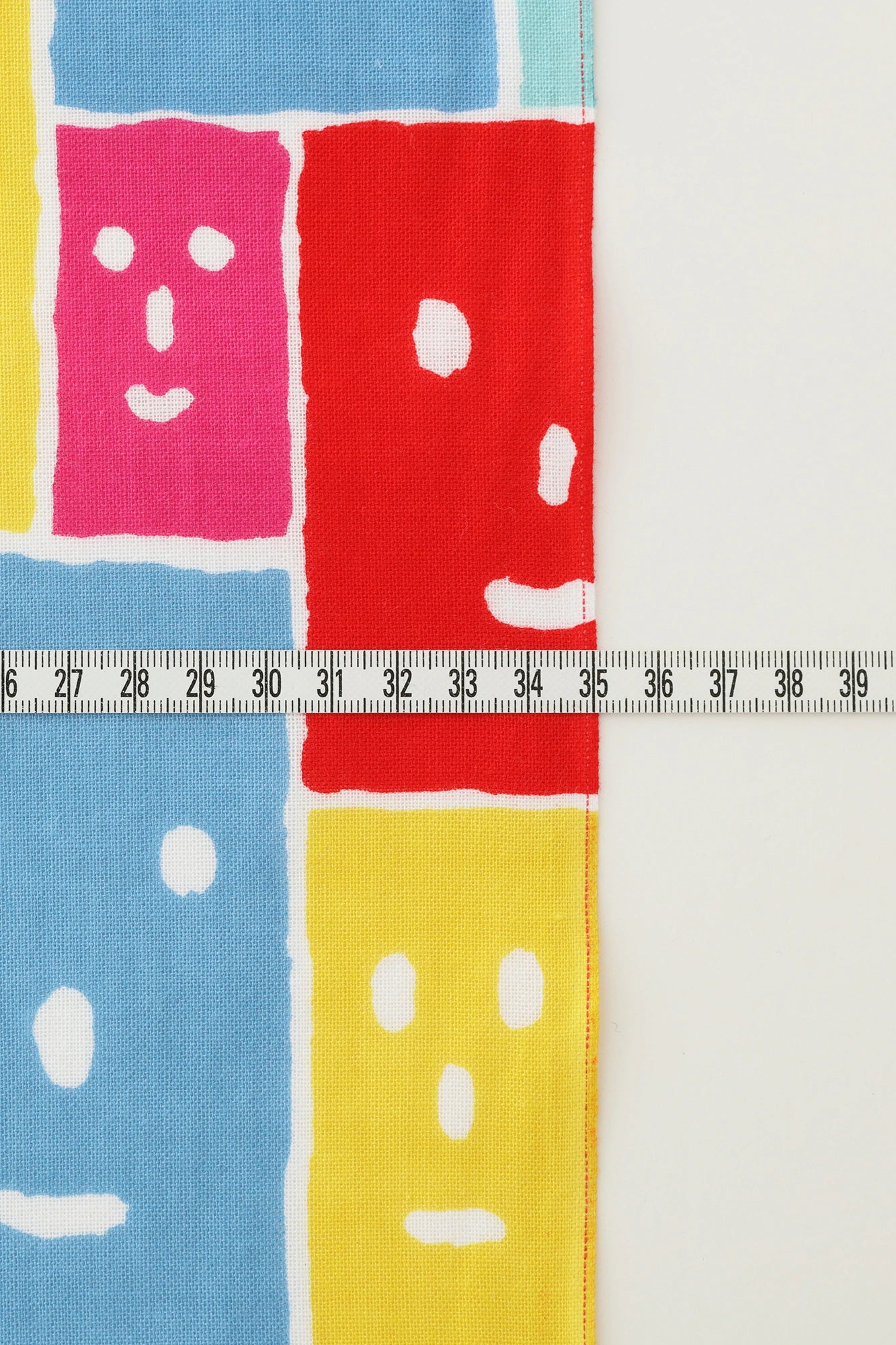 Textile vendu au poids (Ise coton tenugui) / Sourire cinq couleurs (Egao Goshiki) <50cm>