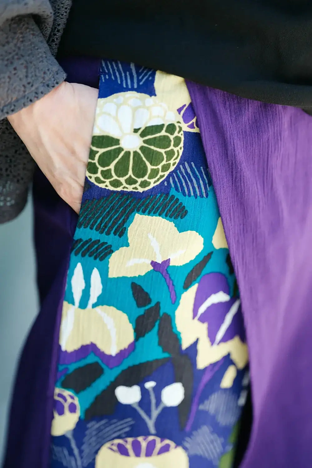 Takashima Chijimi 20/20, weiter Handbezug für Yukata (Takamikawari), einseitig / Murasaki (Shikon) × Fūga (Fuuga) 
