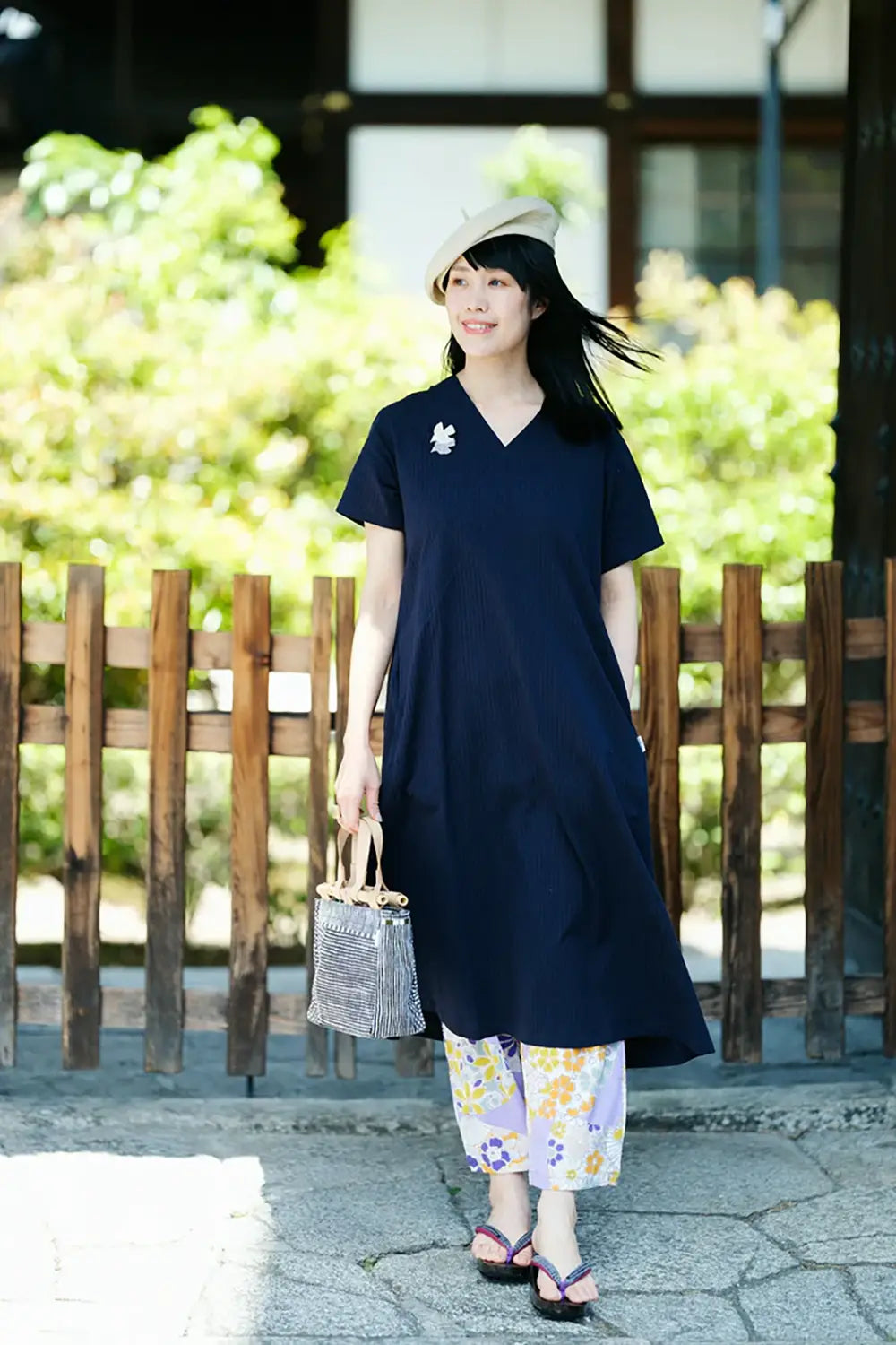 Takashima縮 40/40 Ein Cardigan zum Anziehen / Fächer (Ōgi) 