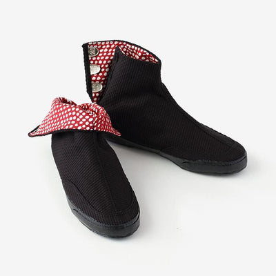 圆形的地下室塔比/黑色，湿羽毛颜色（不锈钢）