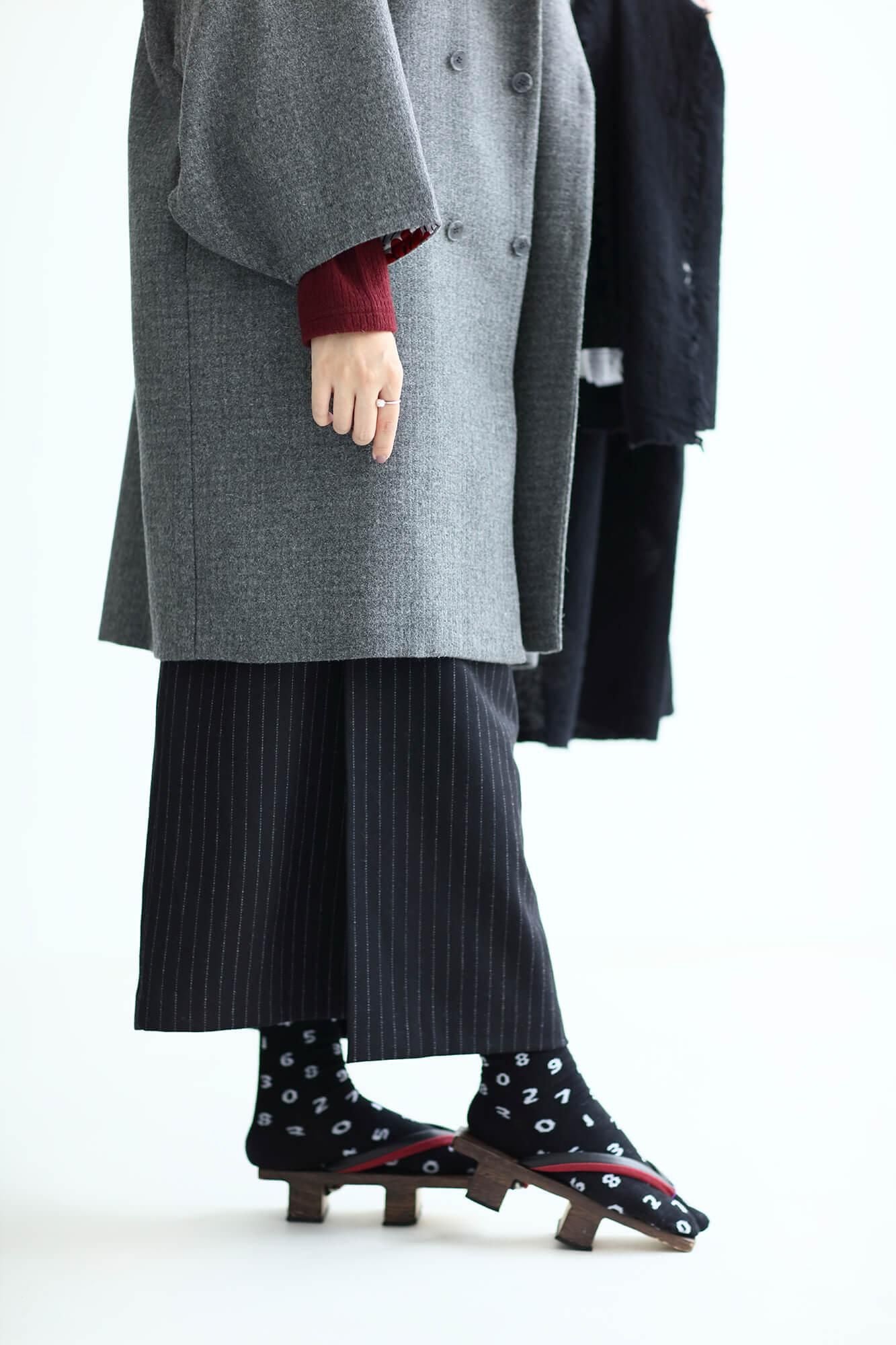 分趾襪（普通長度）／SO-SU-U十數 黑色×白色 【男・女性用】