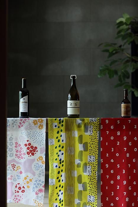 Isemomen Cotton Textile Handkerchief / SO-SU-U Red