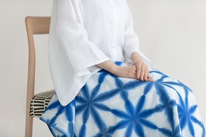 Tabata Tie-dye Furoshiki (Large) / Tabata Snowflakes