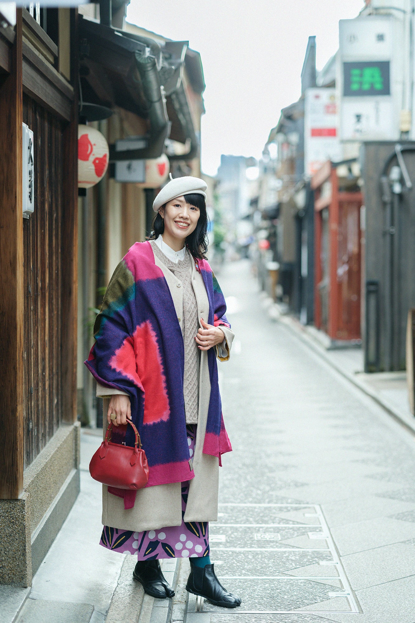 ウールメルトン 薙刀羽織（なぎなたばおり） 長丈（ながたけ） 袷（あわせ）／白茶（しらちゃ）×ほほえみ 白茶鼠（しらちゃねず）