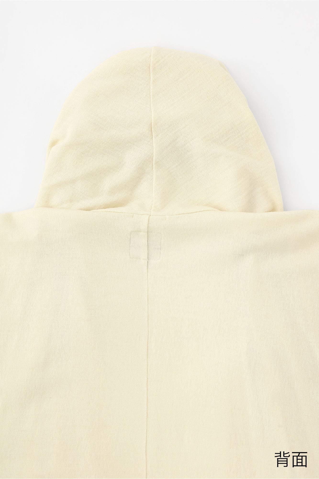 梳毛（そもう） 阿弥（あみ） 頭巾羽織（ずきんばおり） 単（ひとえ）／鳥の子色（とりのこいろ）