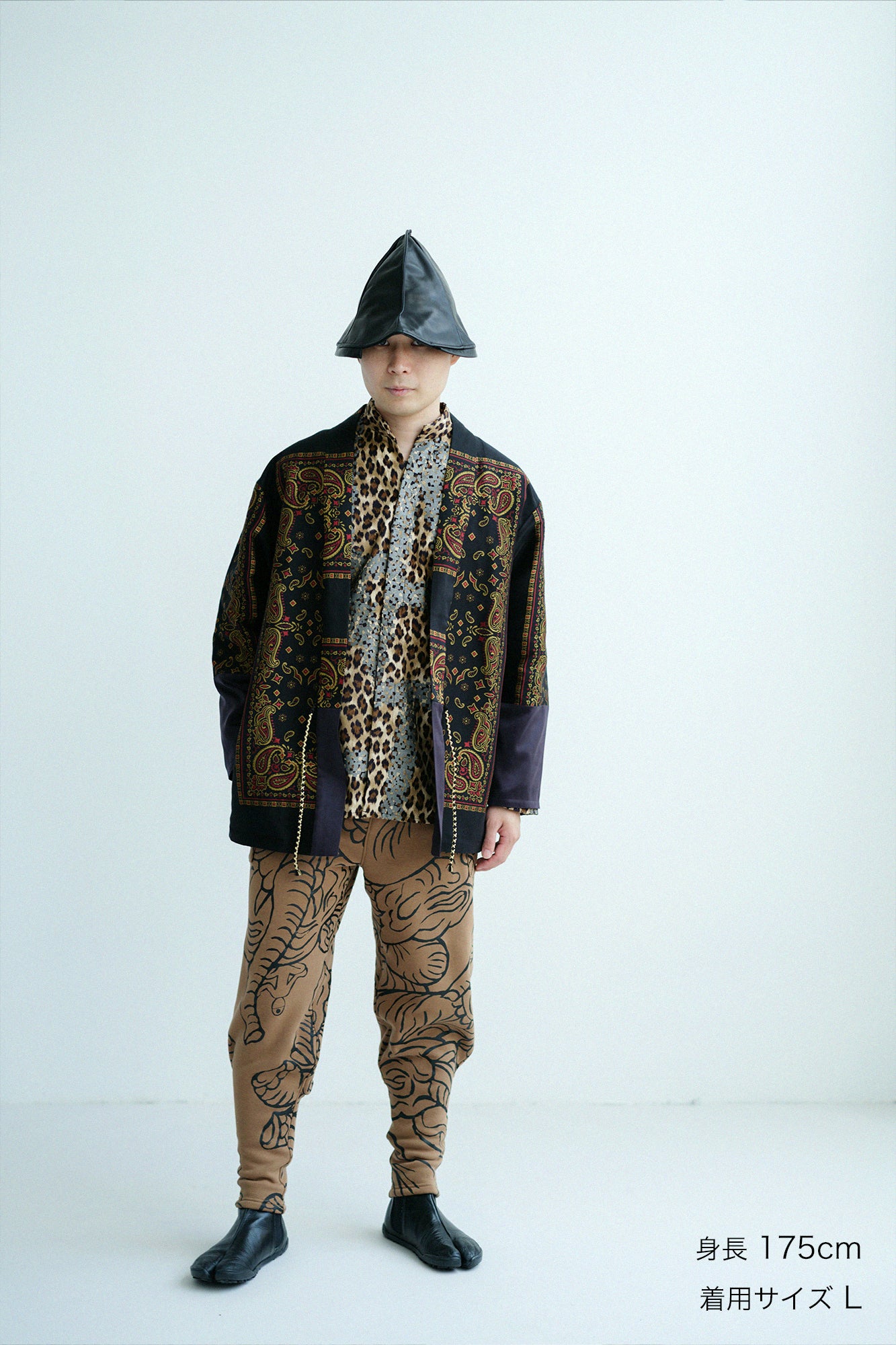 Kiryu Jacquard Bi-color Sleeve Tight Sleeve Hanten Jacket with Lining / Black×Gorgeous