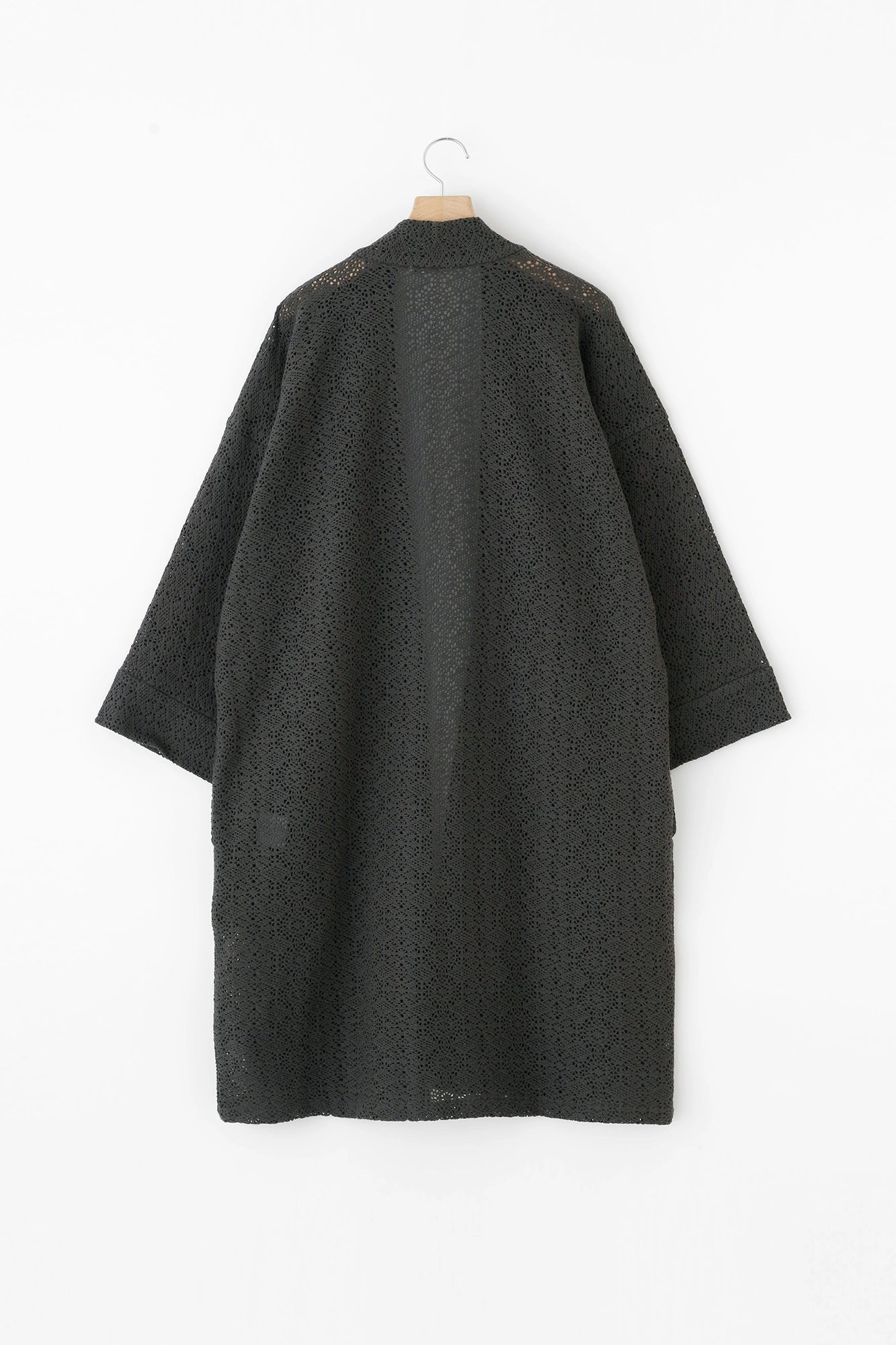 透かし幾何刺繡 袢纏(はんてん) 間(けん) 単(ひとえ)/濃灰 透かし幾何刺繡 袢纏(はんてん) 間(けん) 単(ひとえ)/濃灰