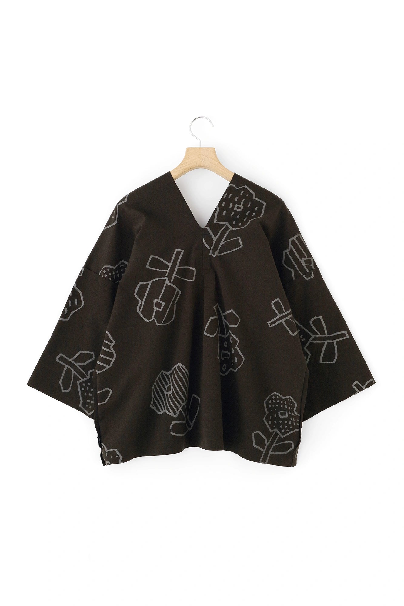 【Ships Ard 9/22】Double-knit V Neck Kimono Sleeve Kantoui Short／Flower Seedling Scattered Brown