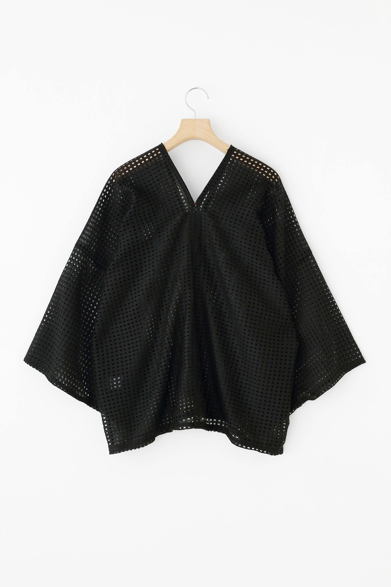 [Expédition prévue vers le 21 avril] Broderie en treillis ajouré Hatsuki/Nubairo
