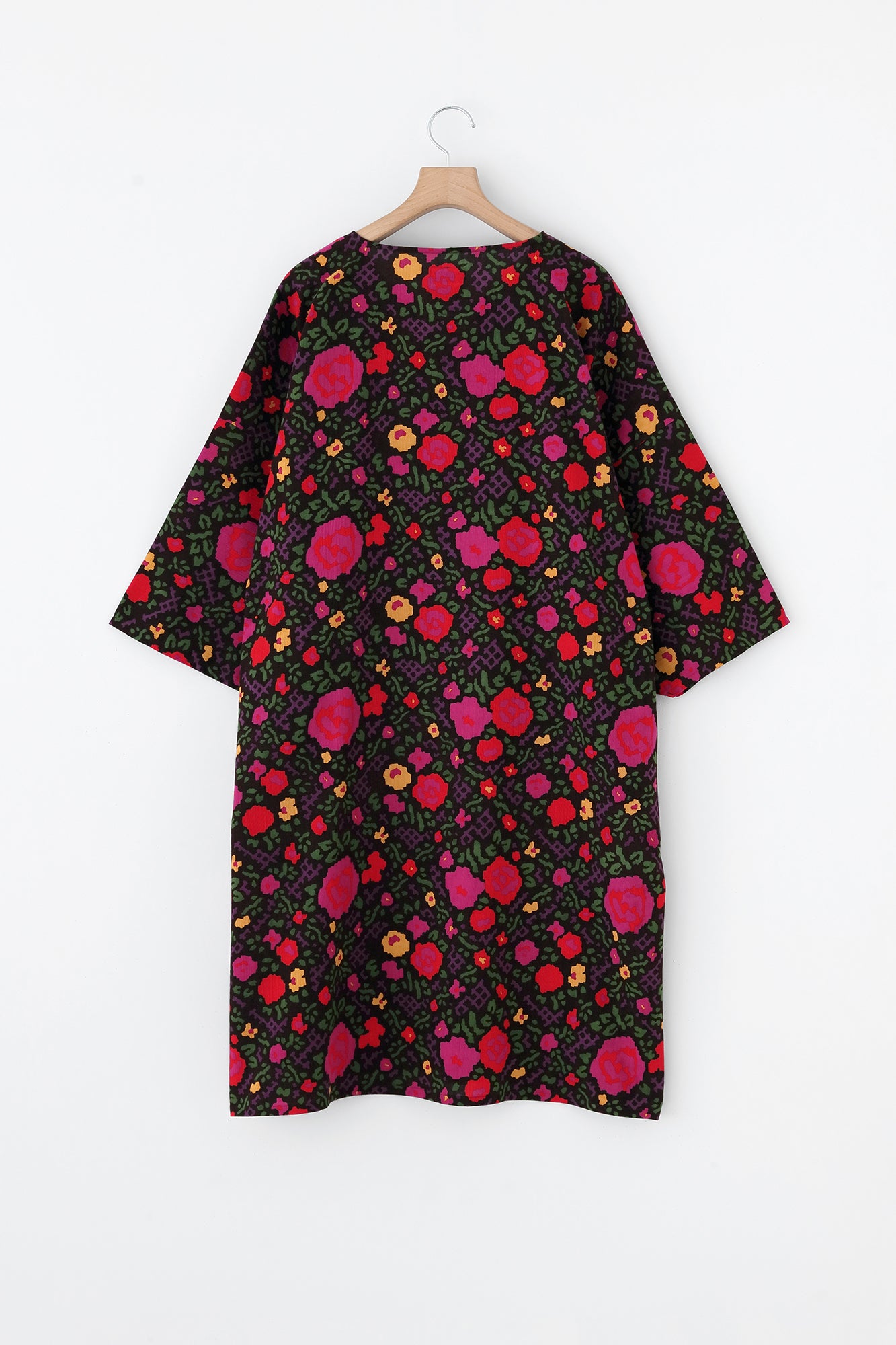 高島縮棉 20/20 圓弧袖長方形洋裝／薔薇