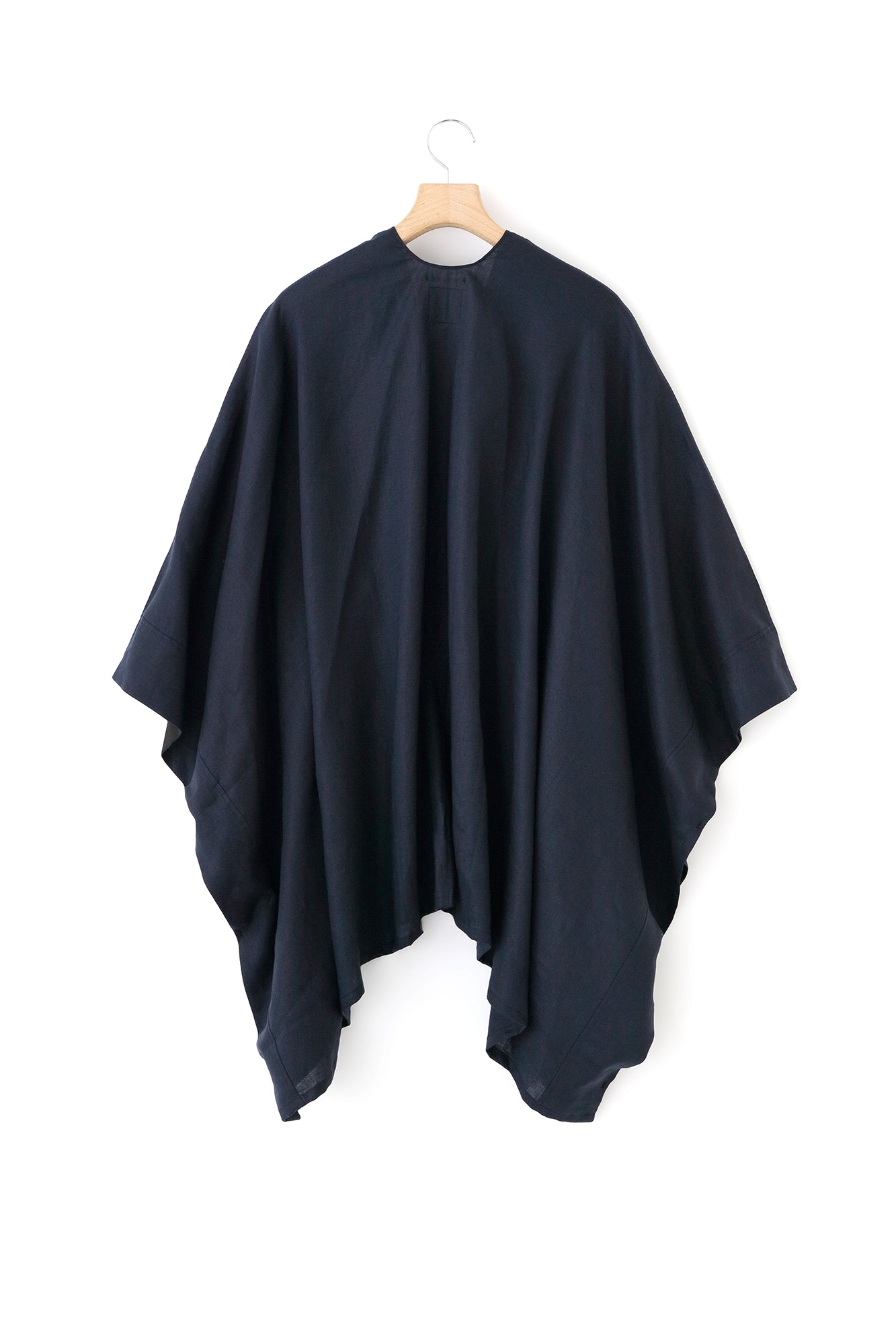 【Scheduled to ship around Mar 3】Linen Kisaragi Poncho／Bluish Black