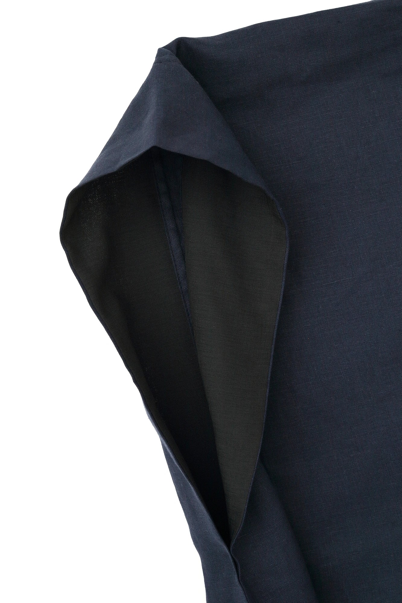 【Scheduled to ship around Mar 3】Linen Kisaragi Poncho／Bluish Black