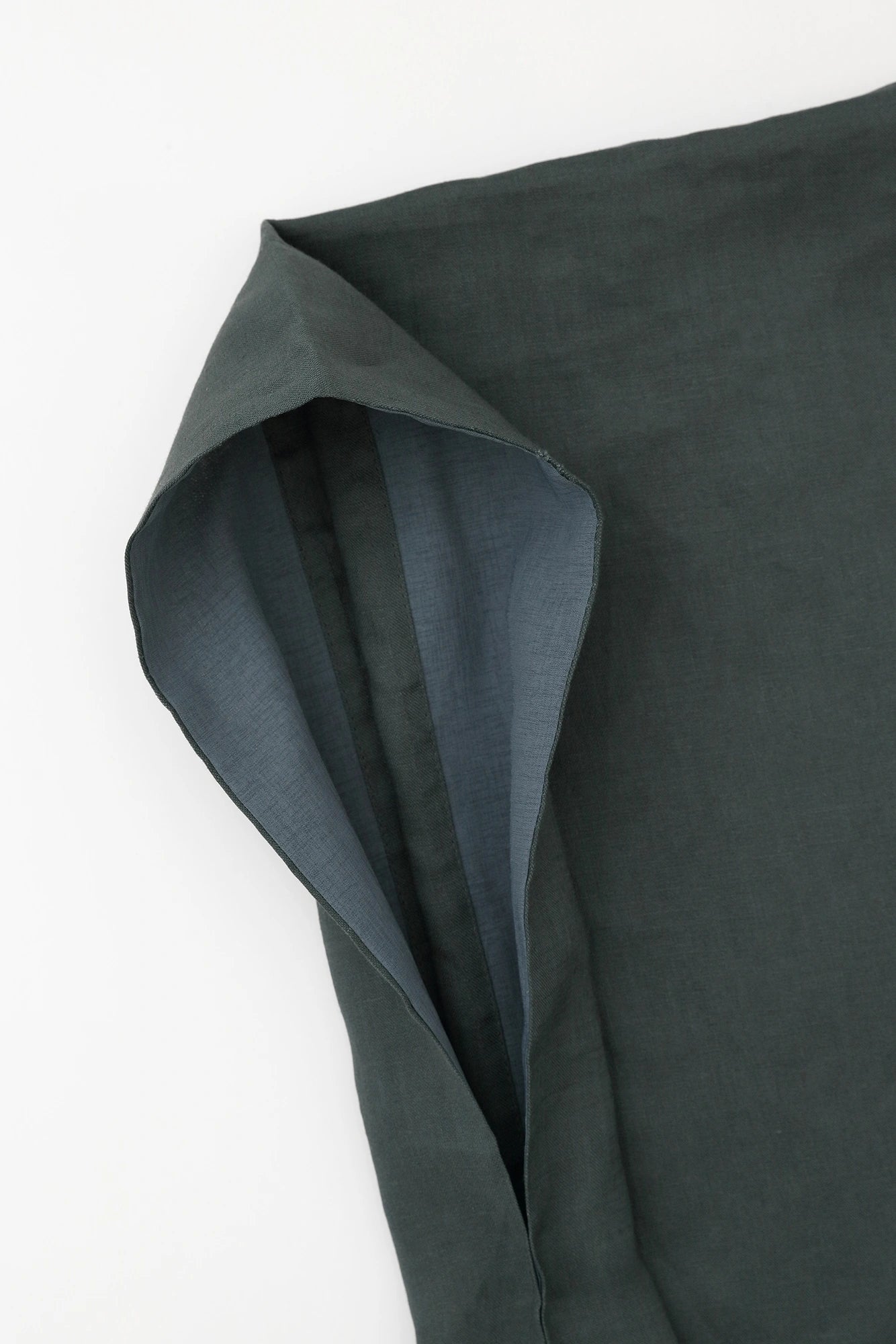 【Scheduled to ship around Mar 3】Linen Kisaragi Poncho Short／Greyish Green