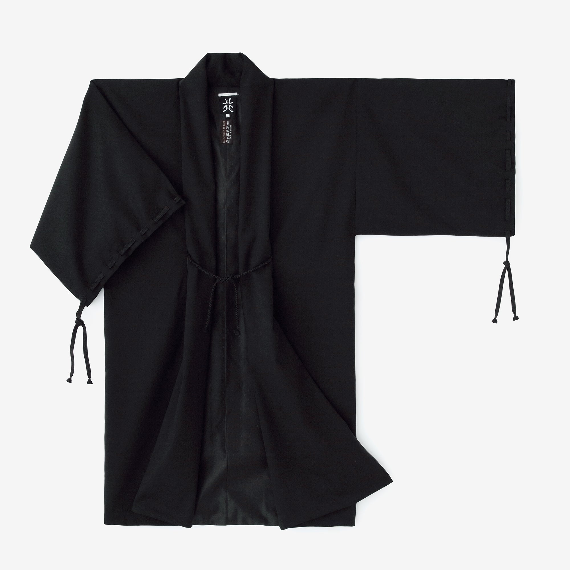 42双 梳毛（そもう） 宮中袖（きゅうちゅうそで） 袷（あわせ）／濡羽色（ぬればいろ）