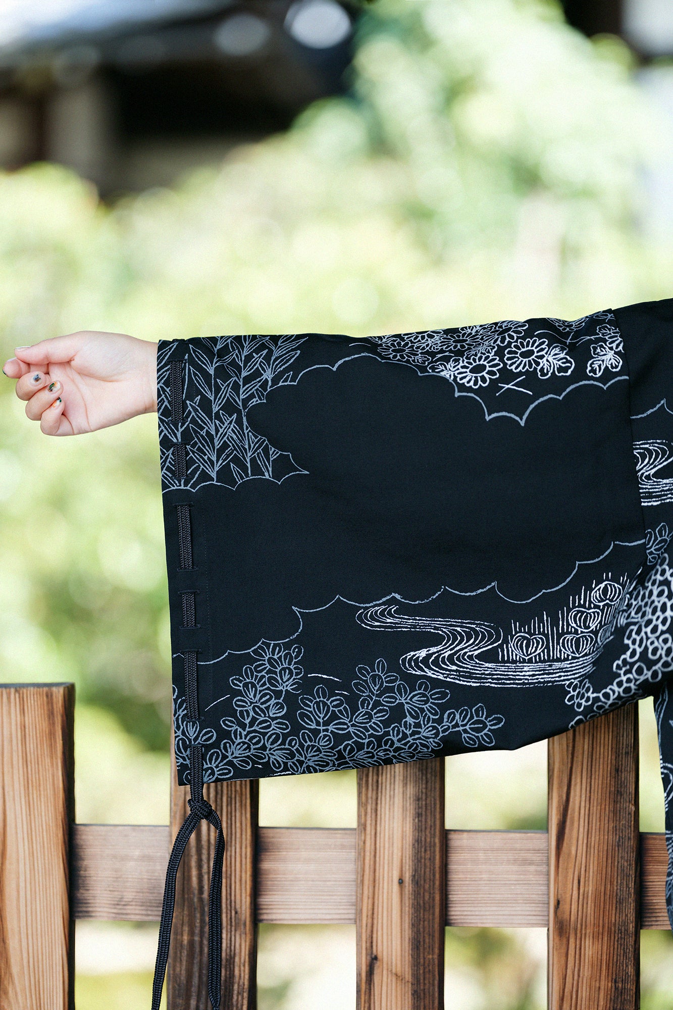 梳毛（そもう） 綾織（あやおり） 宮中袖（きゅうちゅうそで） 間