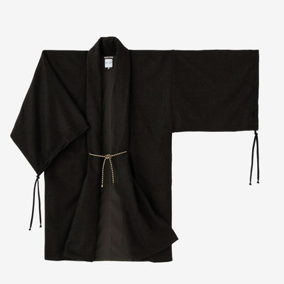 尾州杉綾織（びしゅうすぎあやおり） 宮中袖（きゅうちゅうそで） 間（けん） 袷（あわせ）／憲法色（けんぽういろ）