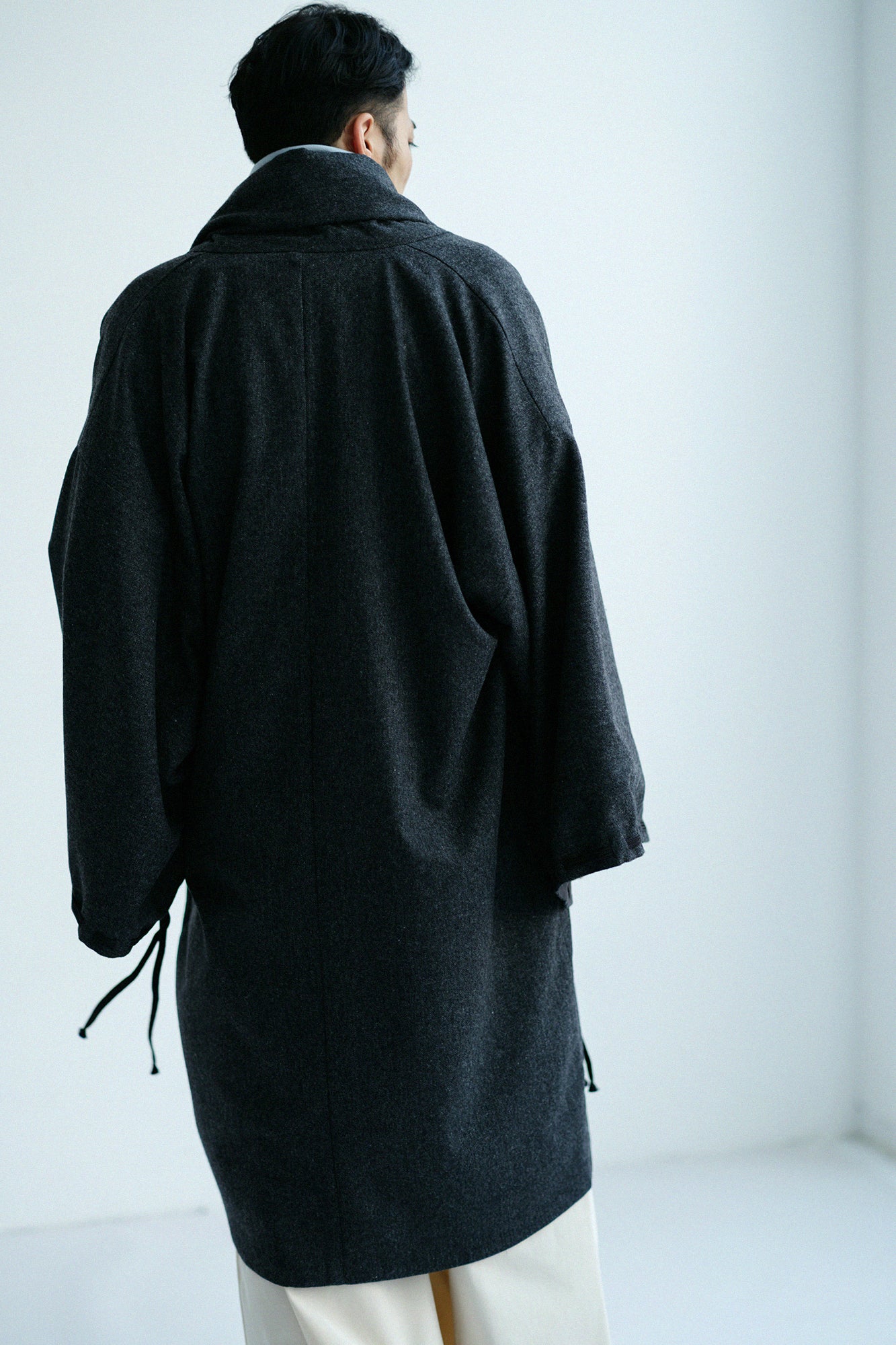 尾州粗花呢 宮中袖外套 中長 附裡襯／灰炭色