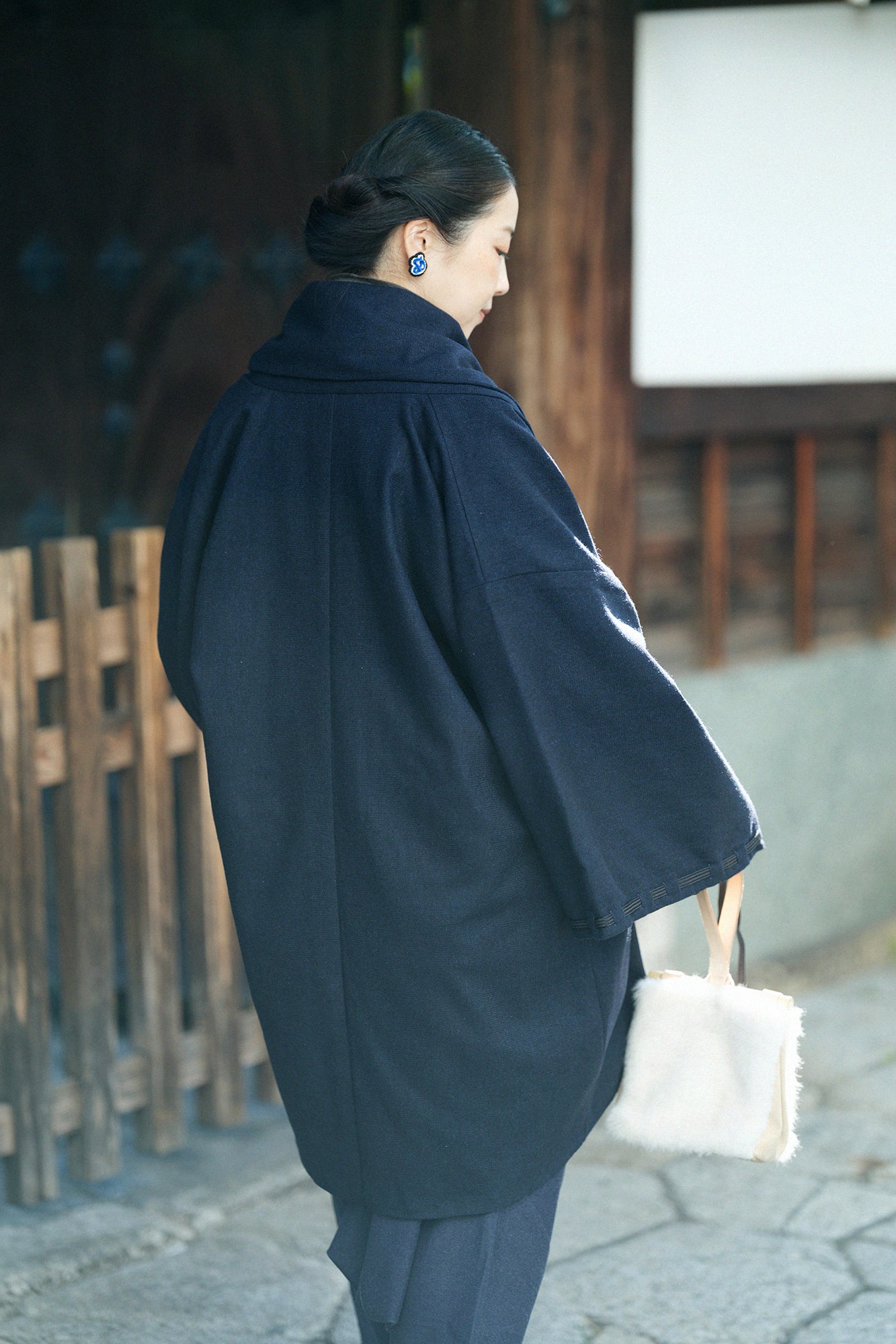 尾州粗花呢 宮中袖外套 中長 附裡襯／暗藍色