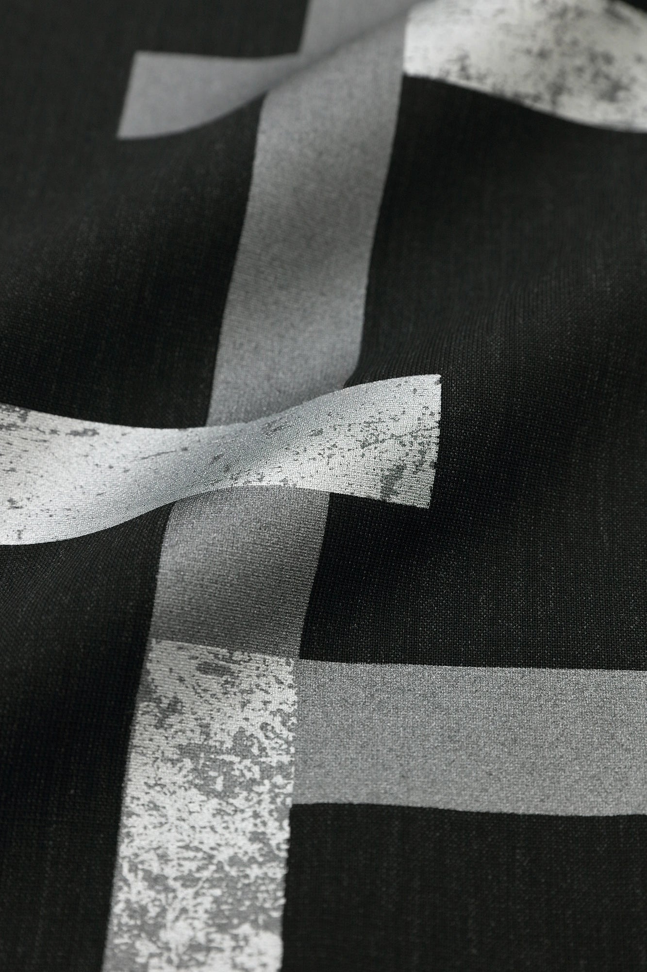 梳毛（そもう） 陣風靡（じんふうび）／桟（さん） 二重（ふたえ） 寂び（さび） 墨黒（すみくろ）