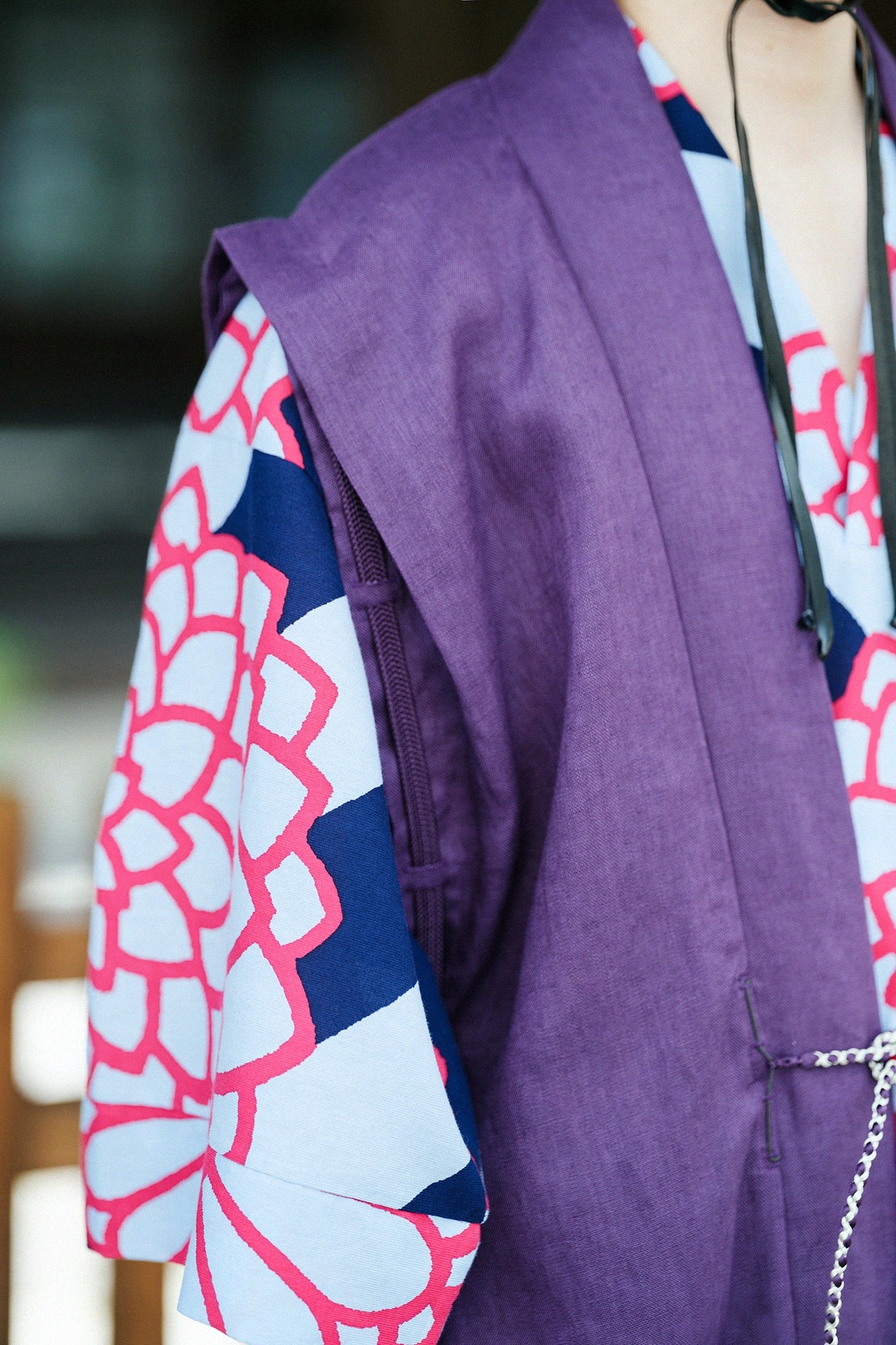 Ailes à nœuds en lin (jinbaori) à porter sur les épaules Long / violet profond (kokimurasaki) 