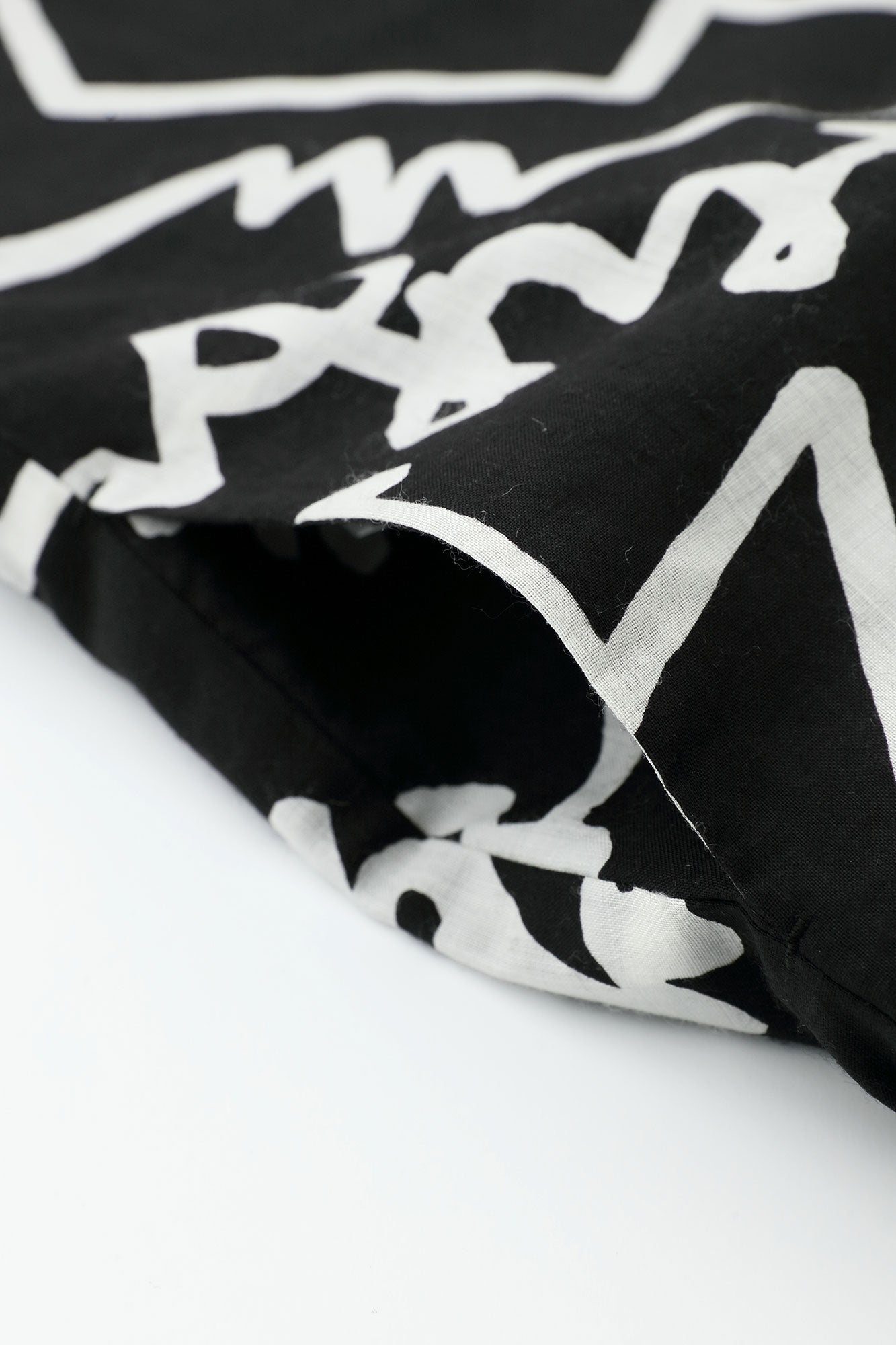 梳毛×毛斯綸 宮中袖 雙面用／黑色×文