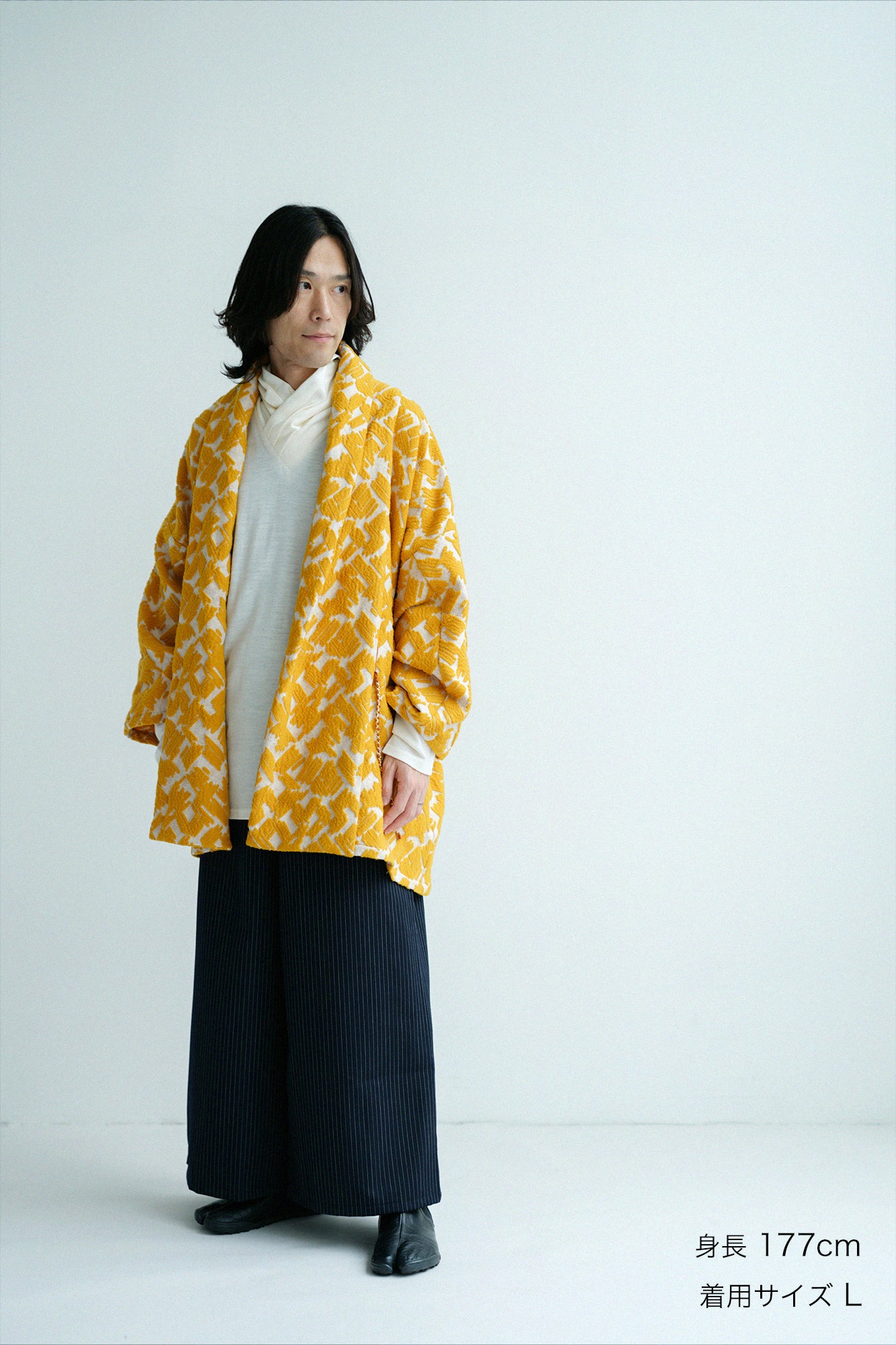 羊毛緹花 梯形袖 短外套 單層／金黃色