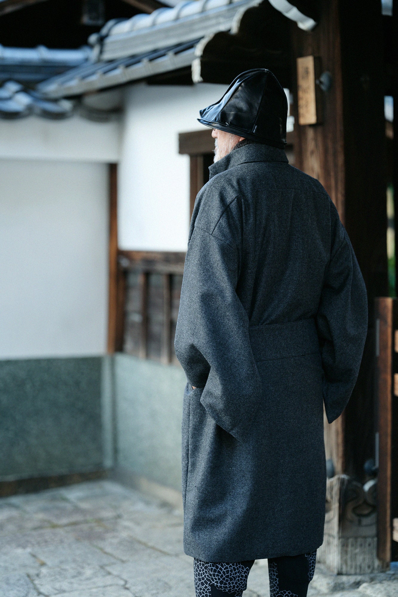 Tweed Kimono Sleeve Coat with Lining / Ink Black