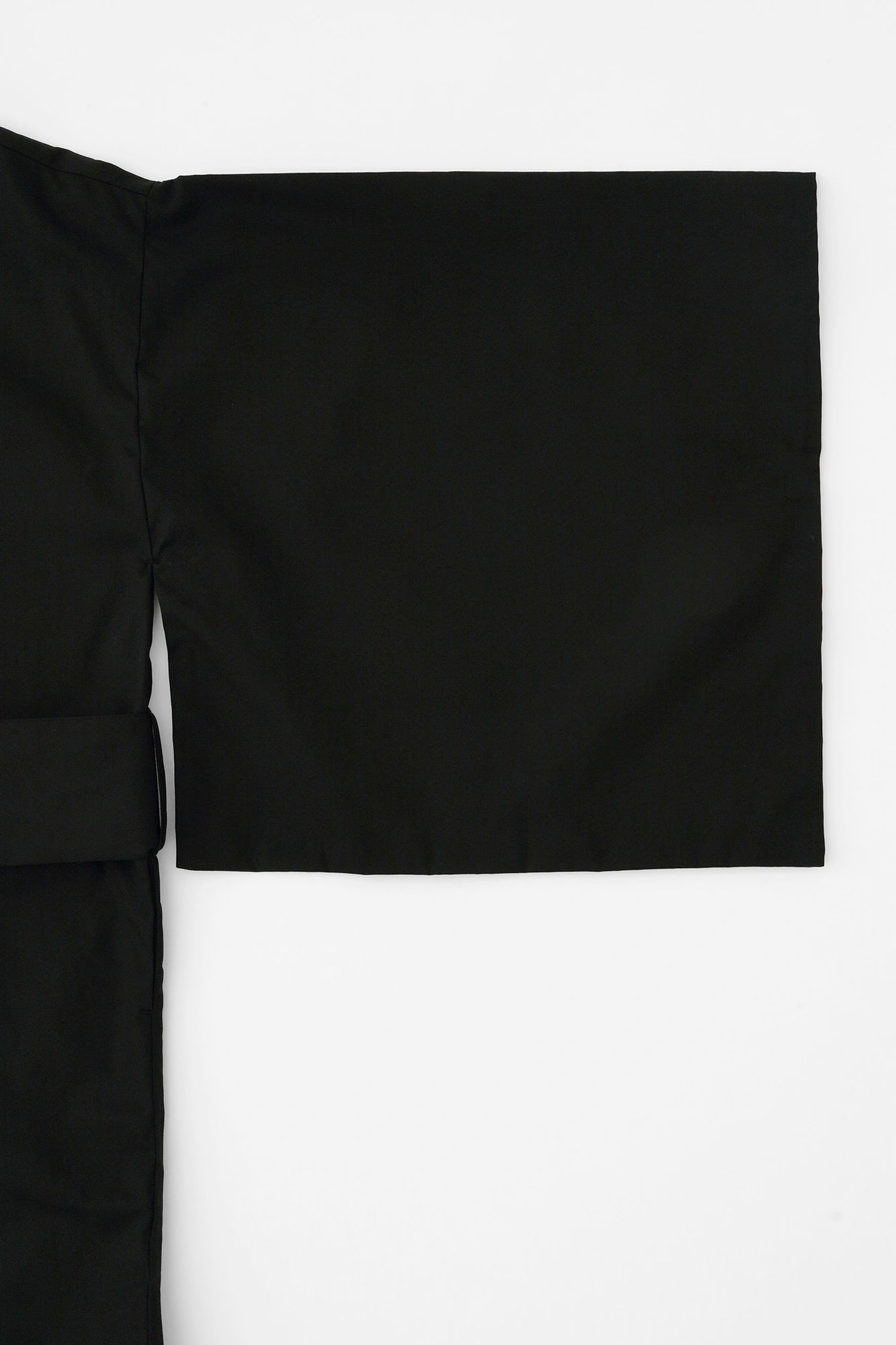 【Voraussichtlicher Versand um den 22. September】 Hochdichtes Gabardine-Jacke mit eingearbeiteten Schulterpolstern / Haselnussfarbe 