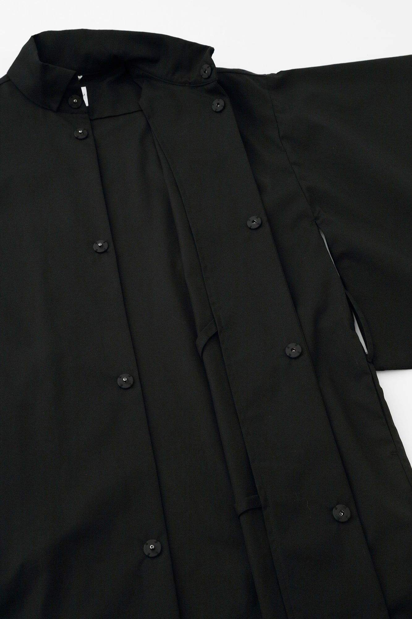 【Voraussichtlicher Versand um den 22. September】 Hochdichtes Gabardine-Jacke mit eingearbeiteten Schulterpolstern / Haselnussfarbe 