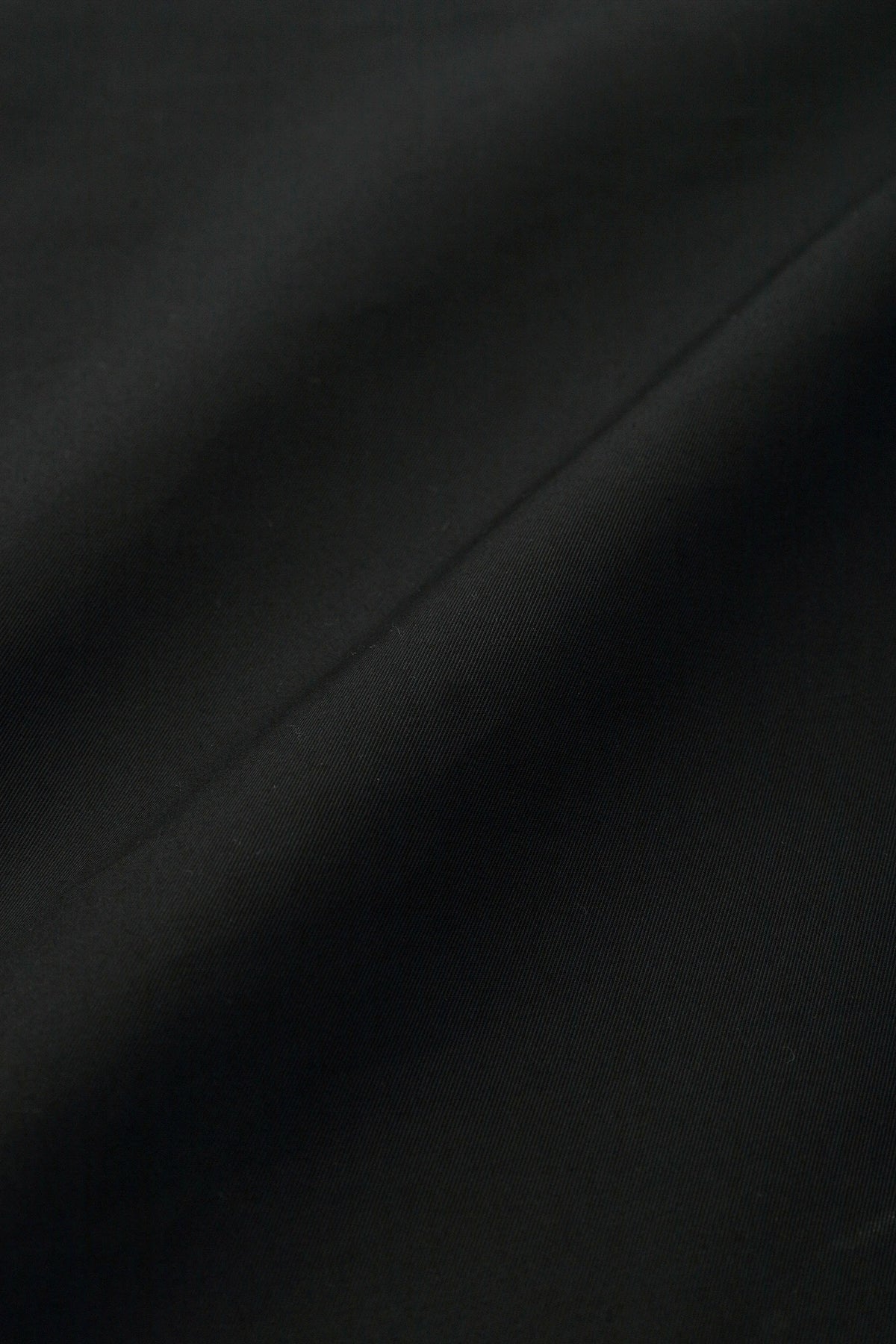 【Voraussichtlicher Versand um den 22. September】 Hochdichtes Gabardine-Jacke mit eingearbeiteten Schulterpolstern / Haselnussfarbe 
