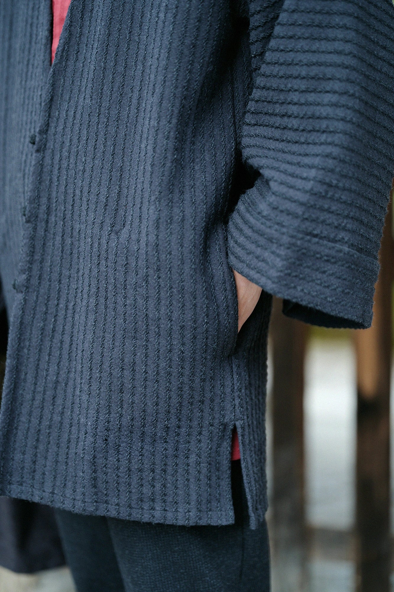 梳毛 多臂織 伯爵風靡 外披／黑色